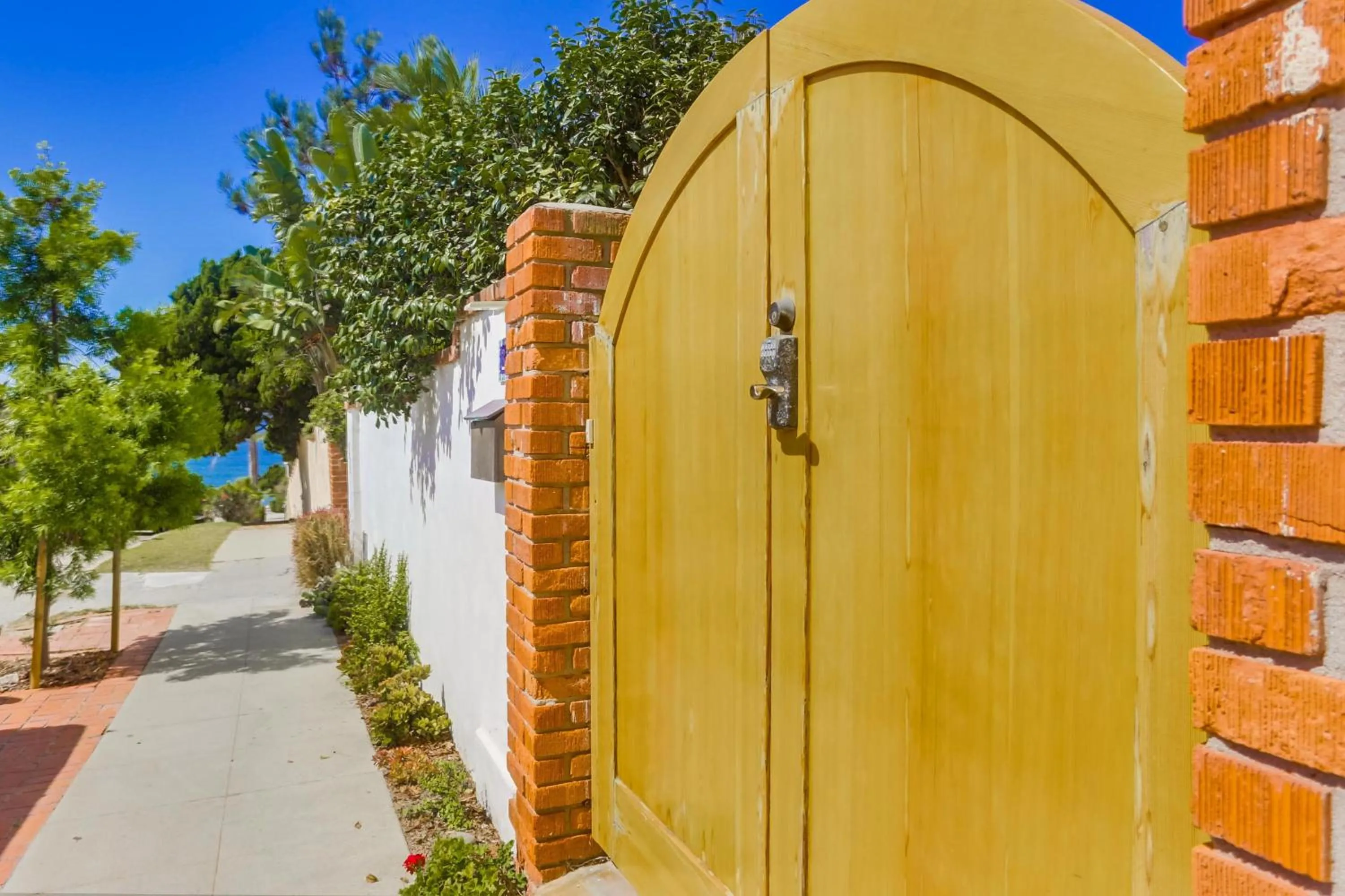 Surf and Sand Beach Bungalow