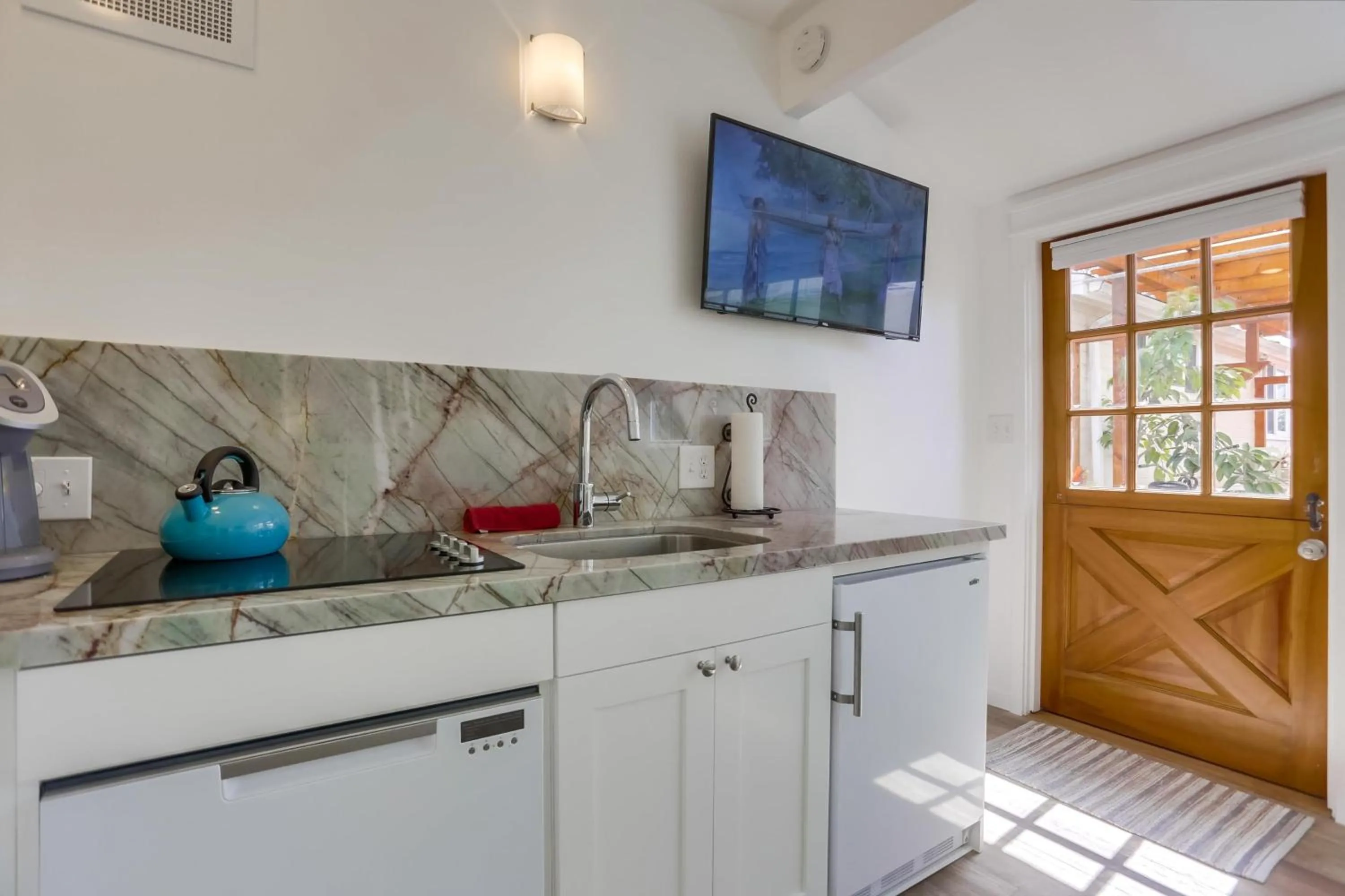 Surf and Sand Beach Bungalow