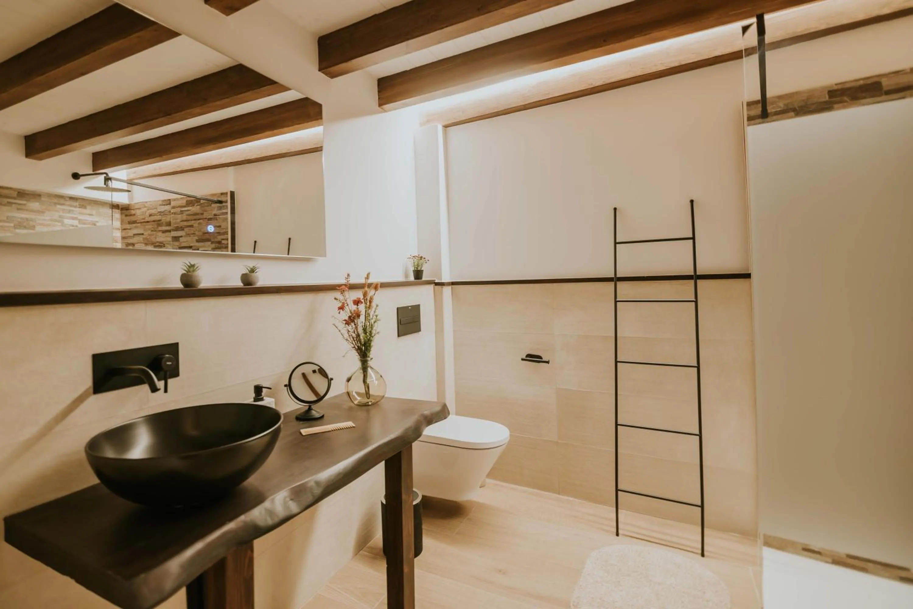Bathroom in Puracepa - Urban Suites