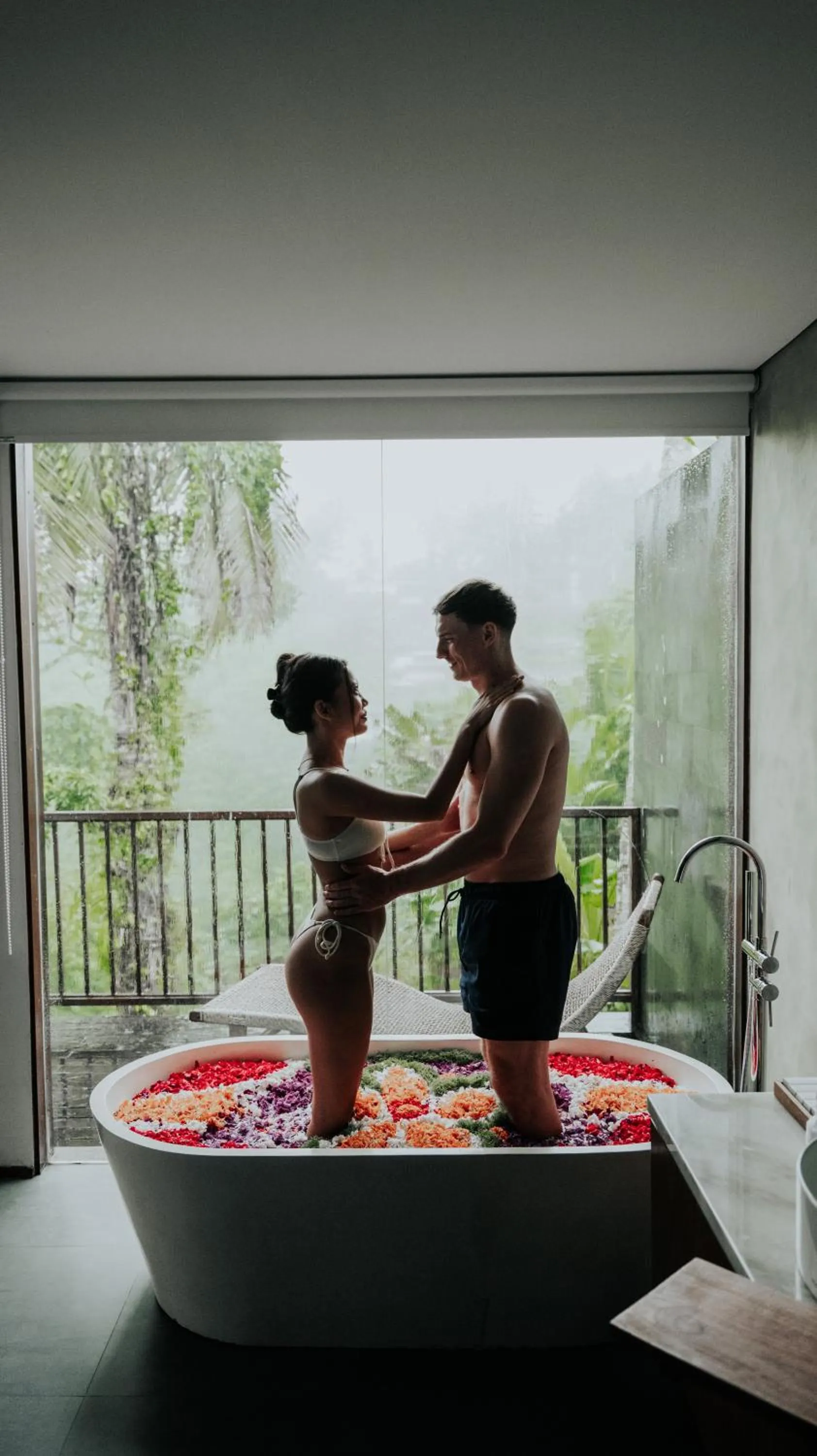 Guests, Bed in LeRosa Valley Resort