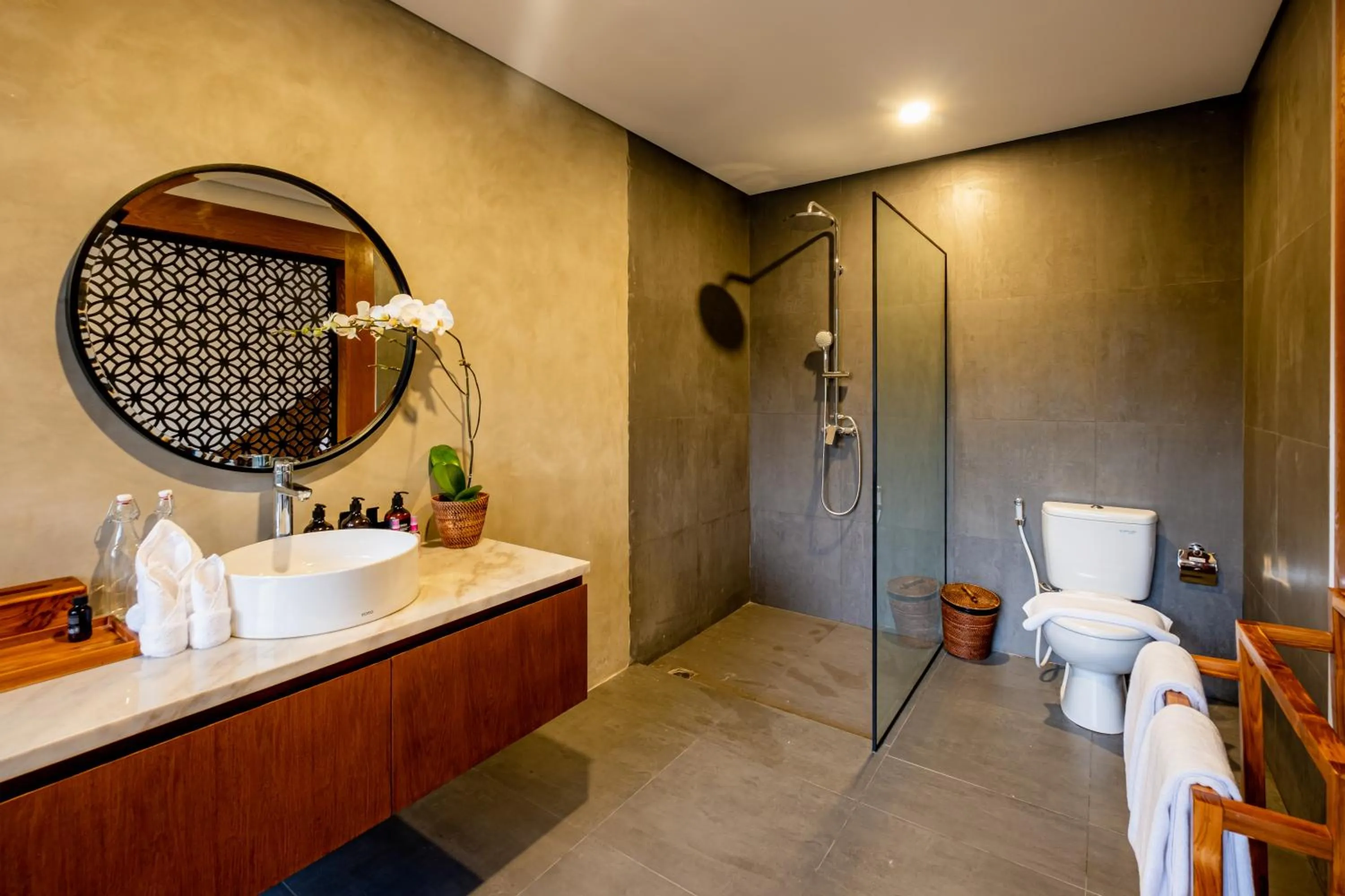 Bathroom in LeRosa Valley Resort