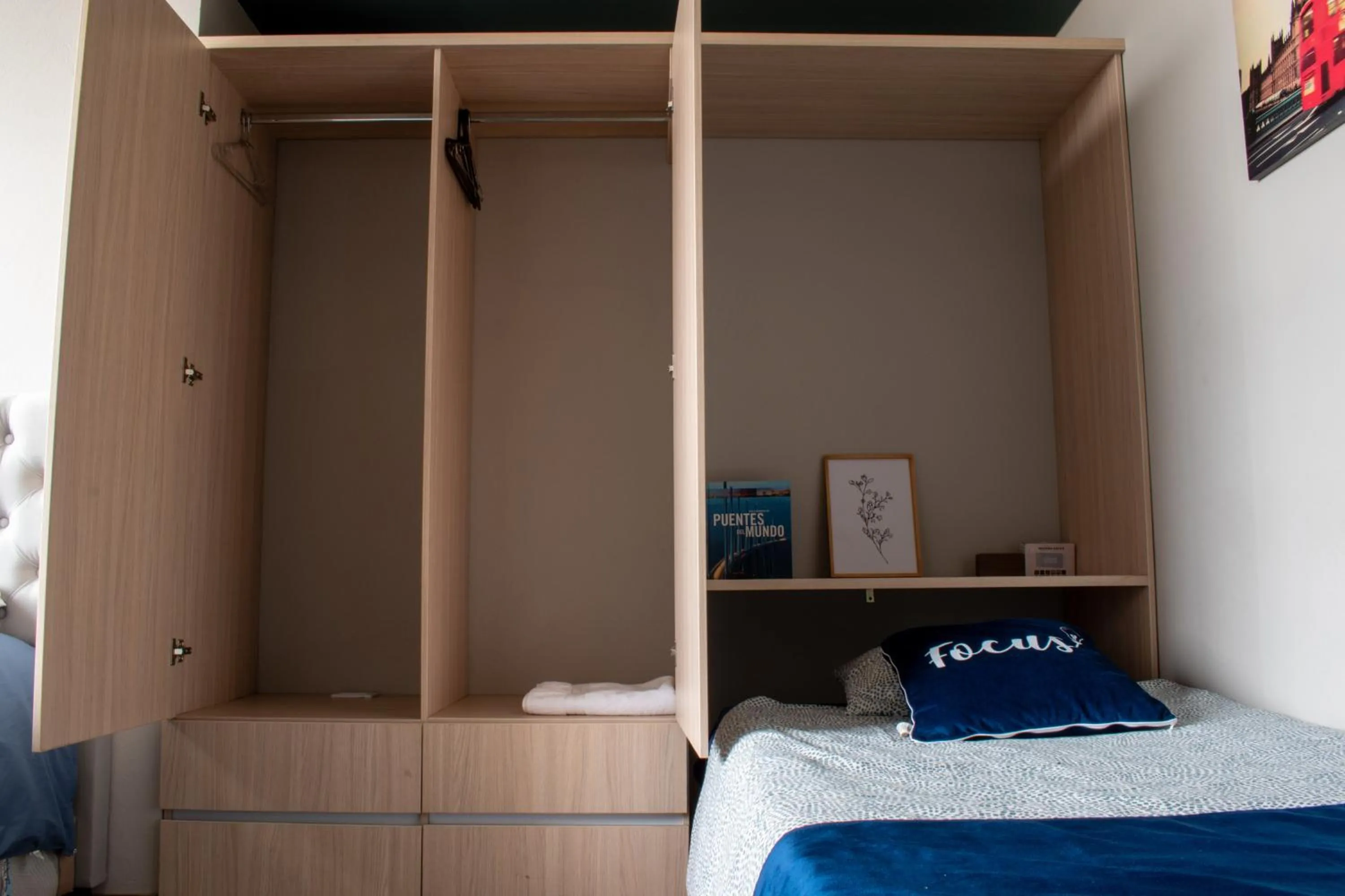 Bed in Cadena Hotelera Rey es