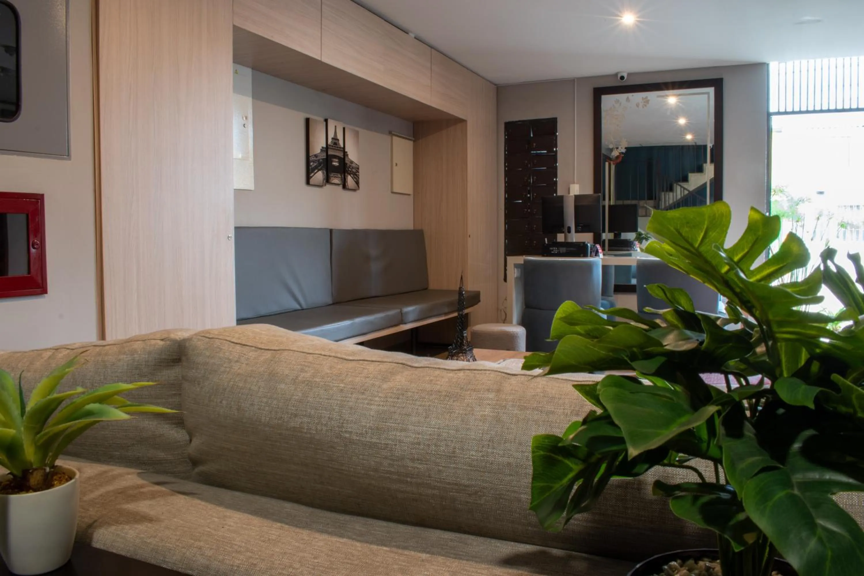 Lobby or reception in Cadena Hotelera Rey es