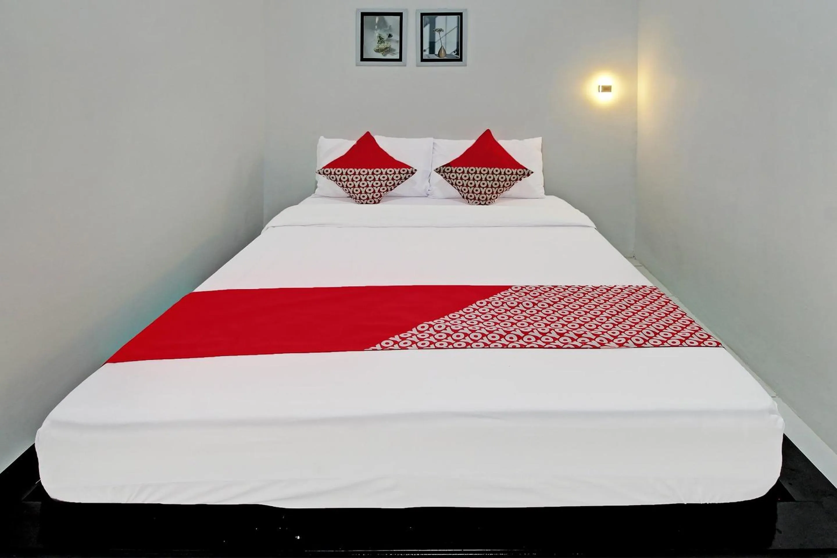 Bedroom, Bed in Hotel O Sirih Gading Family Guest House