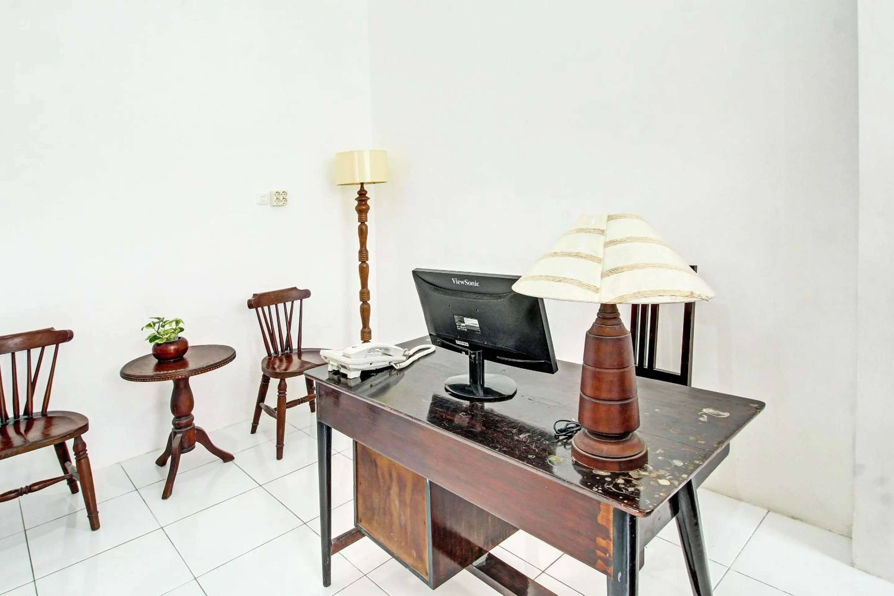 Lobby or reception in Hotel O Sirih Gading Family Guest House