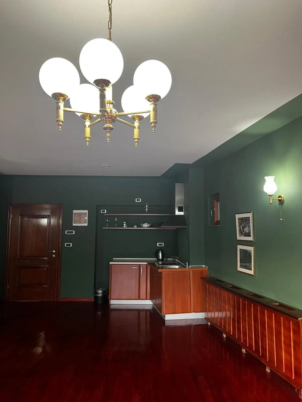 Kitchen or kitchenette in MICHELE Hotel