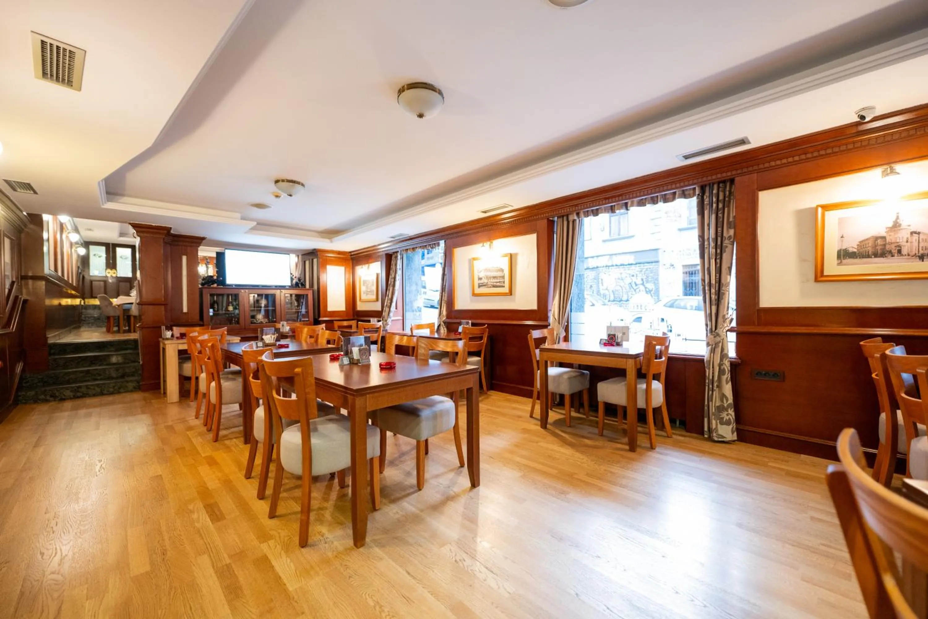 Restaurant/places to eat in Kopernikus Hotel Prag