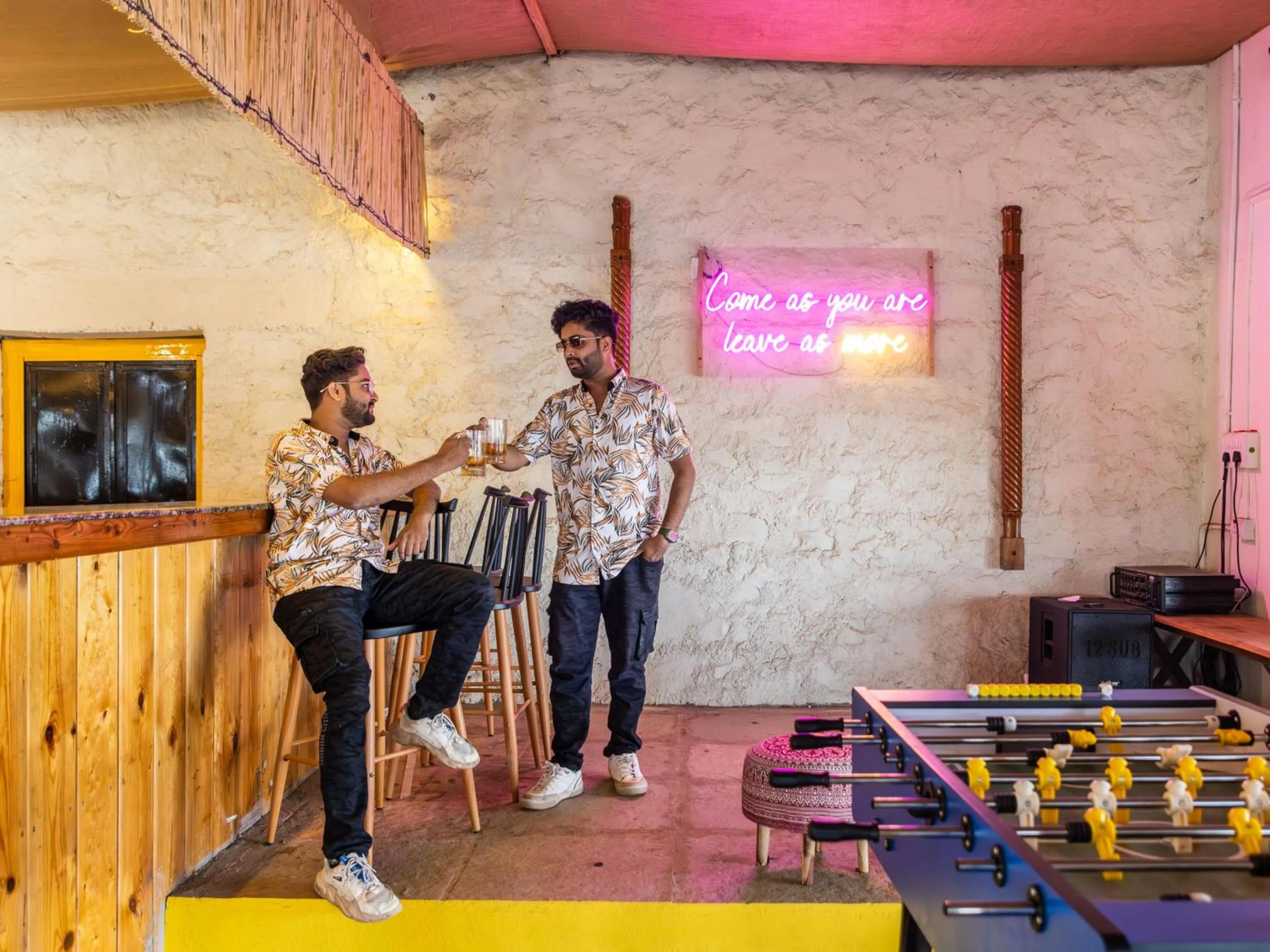 Restaurant/places to eat in The Hosteller Bhandardara