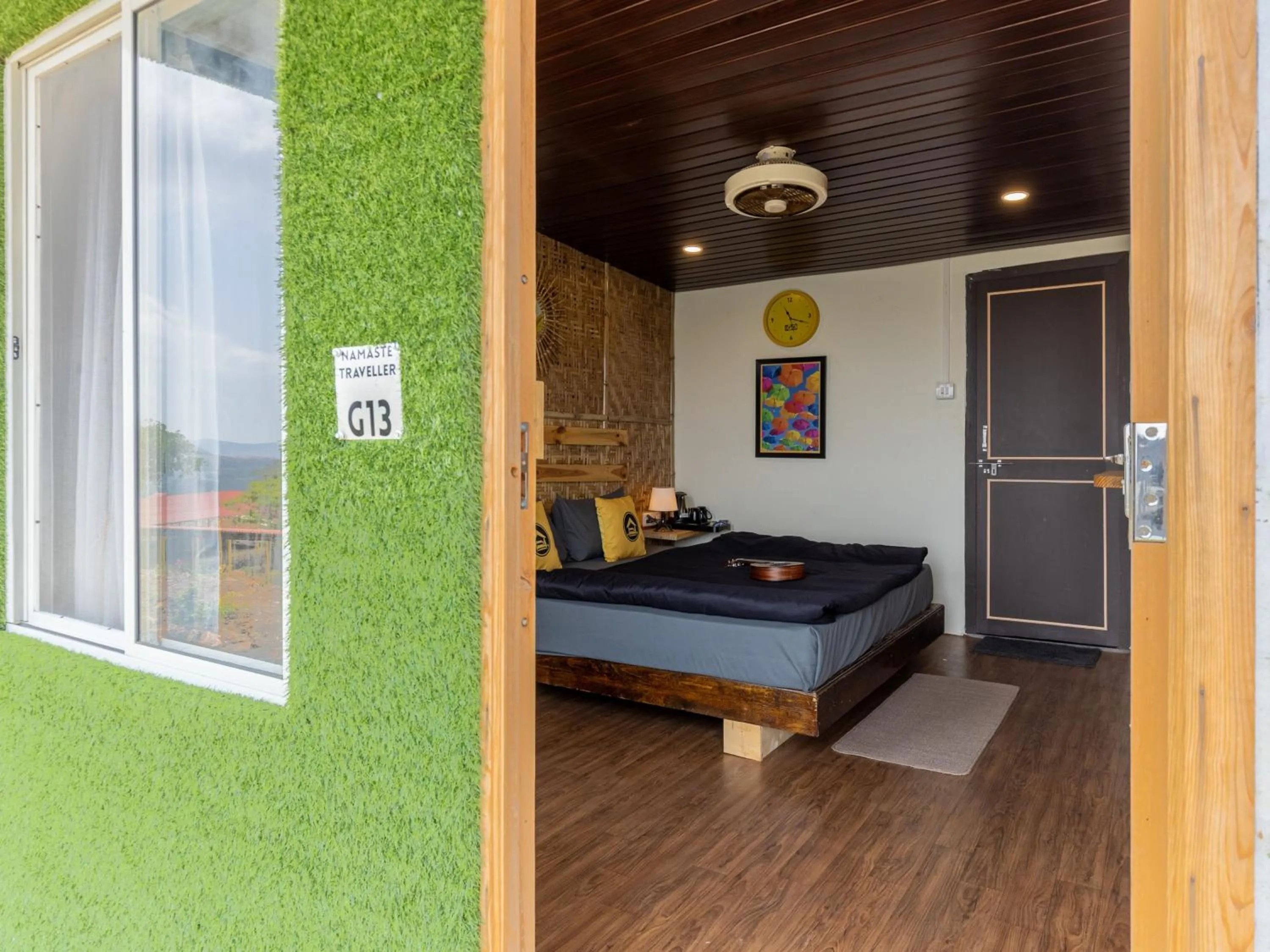 Bed in The Hosteller Bhandardara