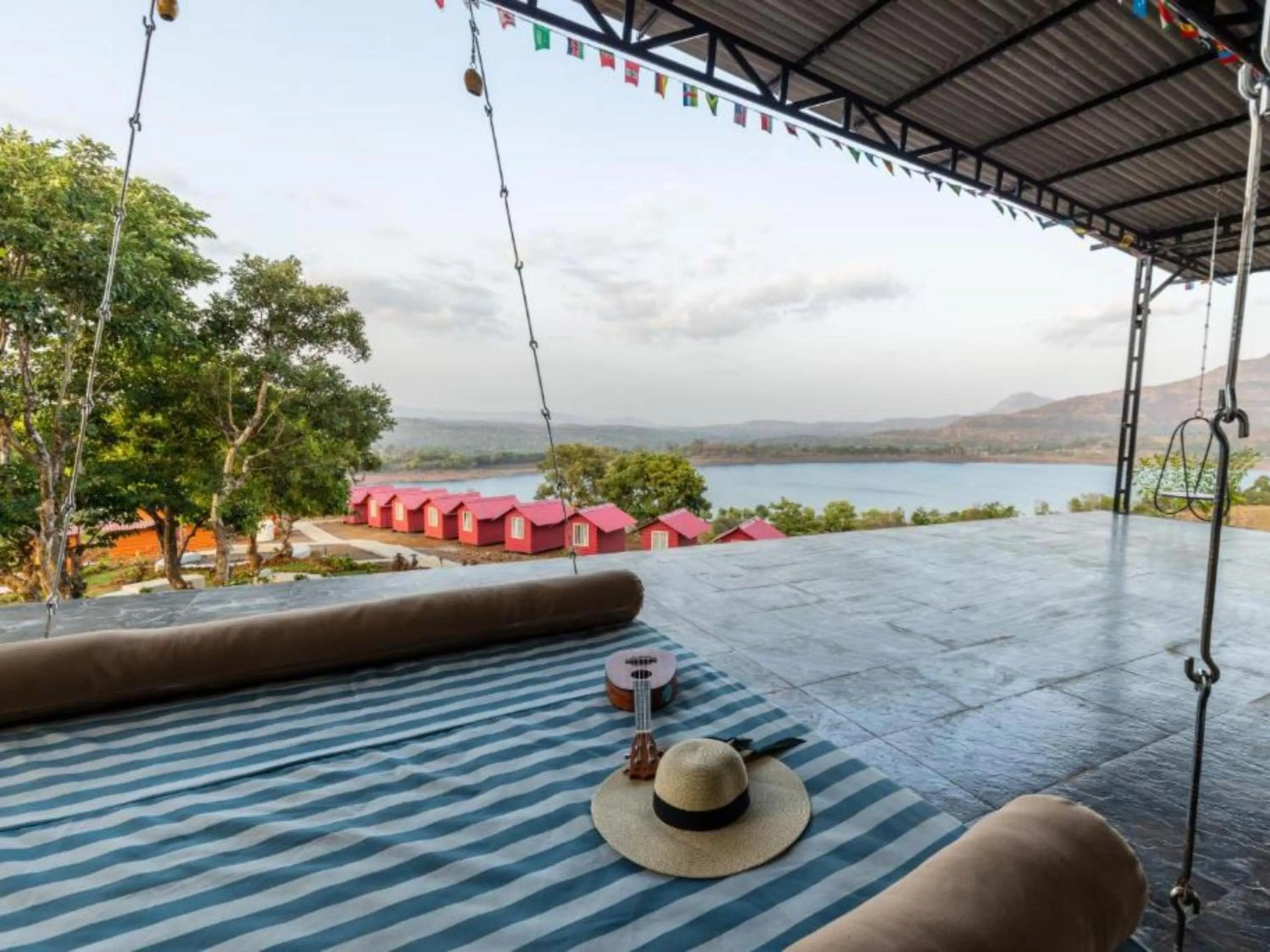 Lake view in The Hosteller Bhandardara