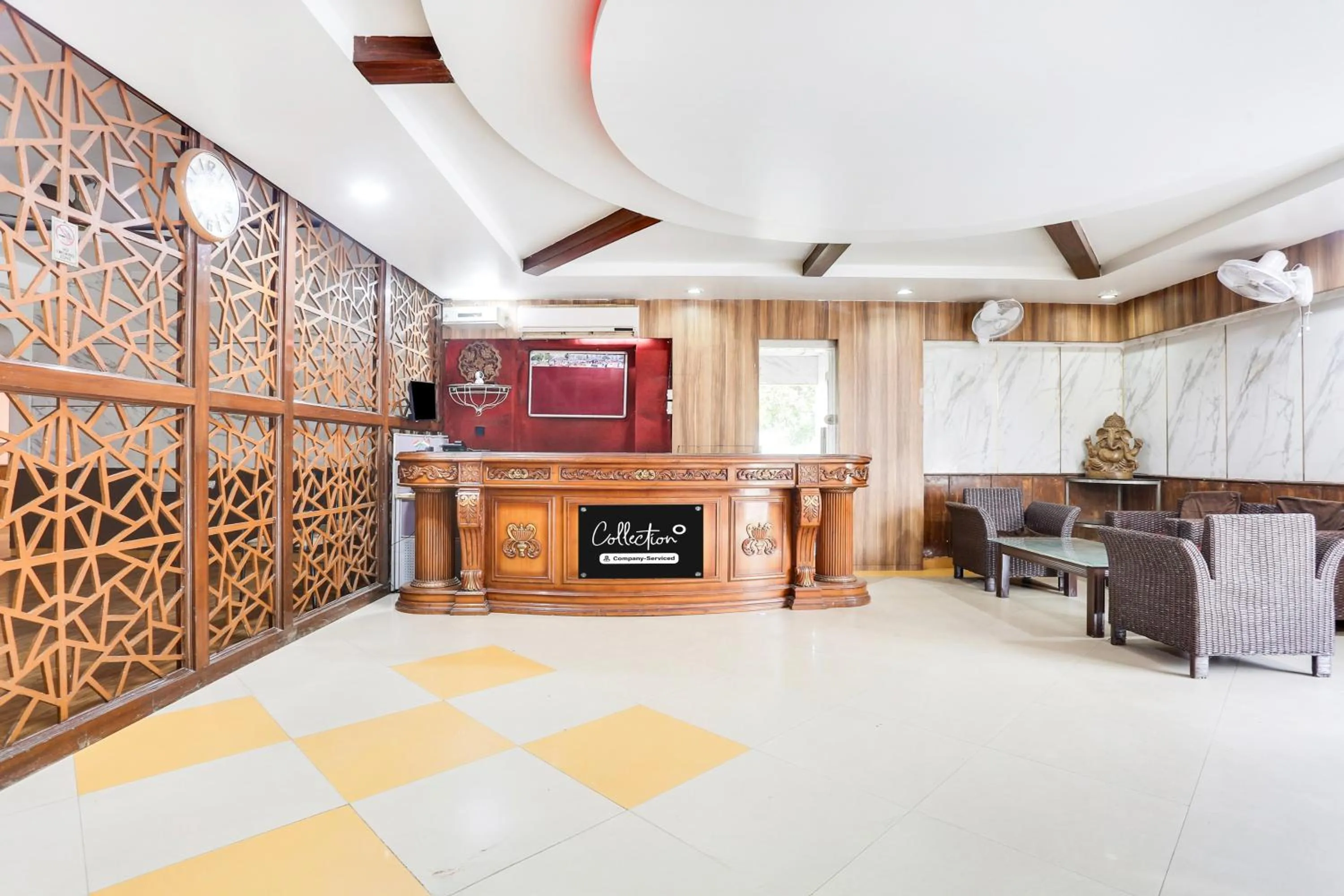 Lobby or reception in Super Collection O Bhiwadi