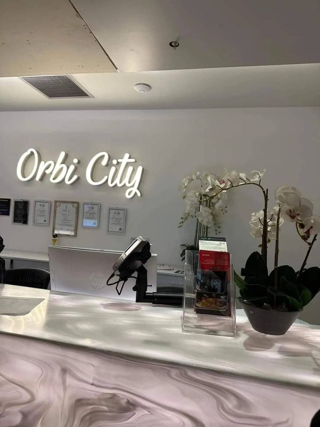 Spa and wellness centre/facilities in Orbi City A - C - D