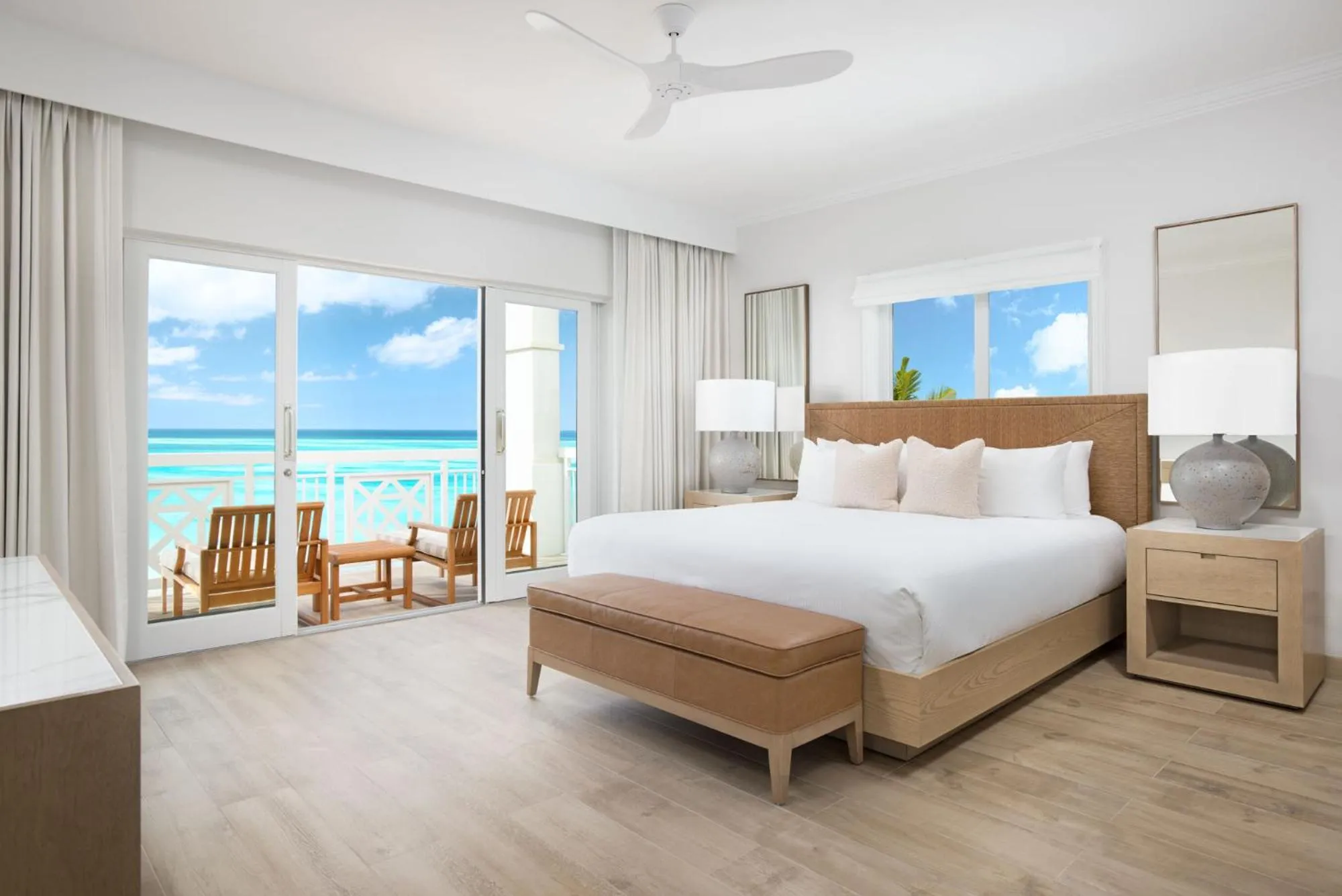 Bedroom, Bed in Alexandra Resort - All-Inclusive