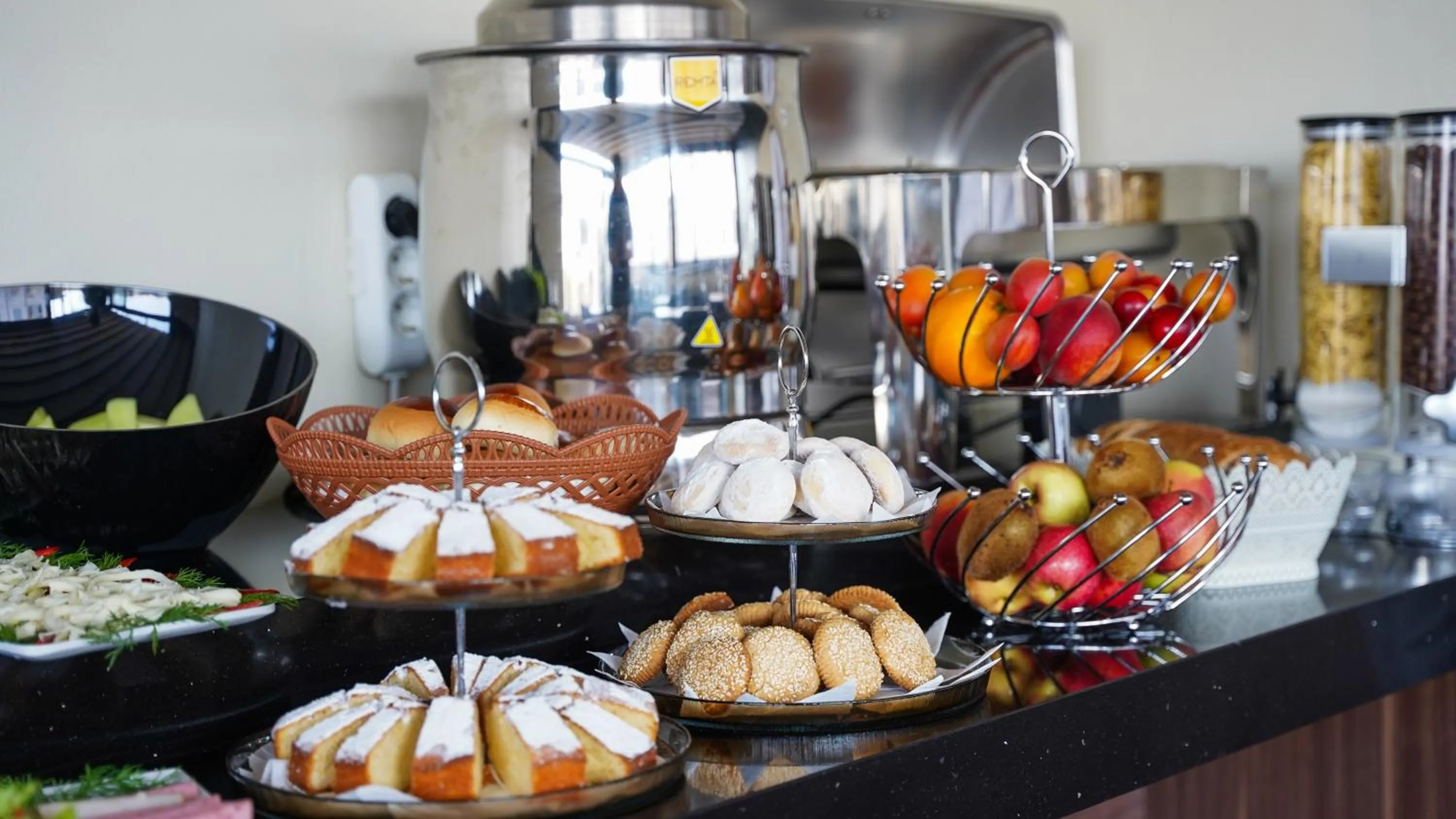 Food and drinks in Bellezza Hotel