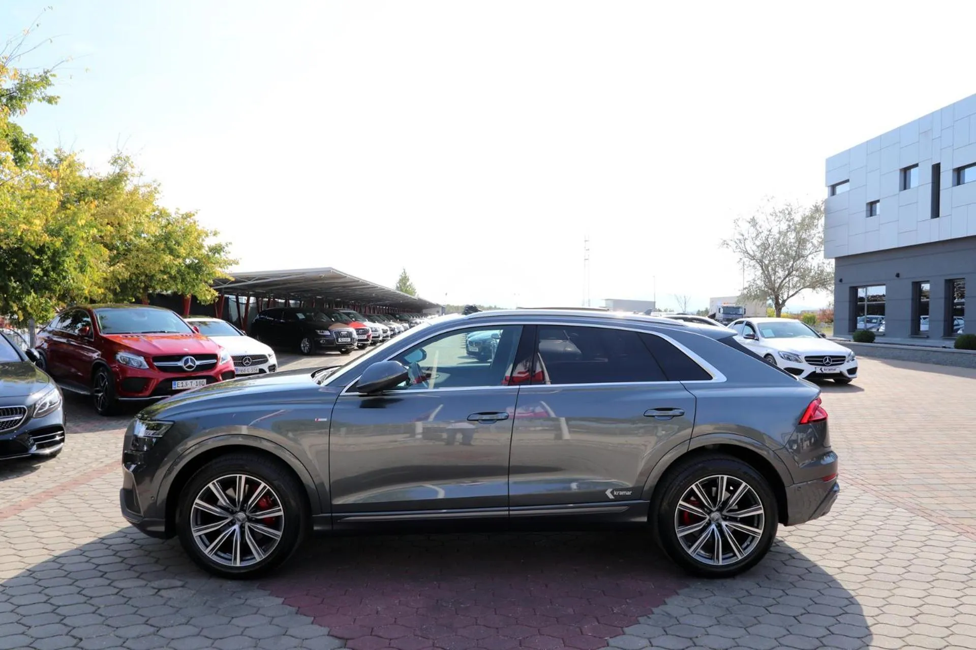 Parking in Hotel-Restaurant Kriva Ćuprija