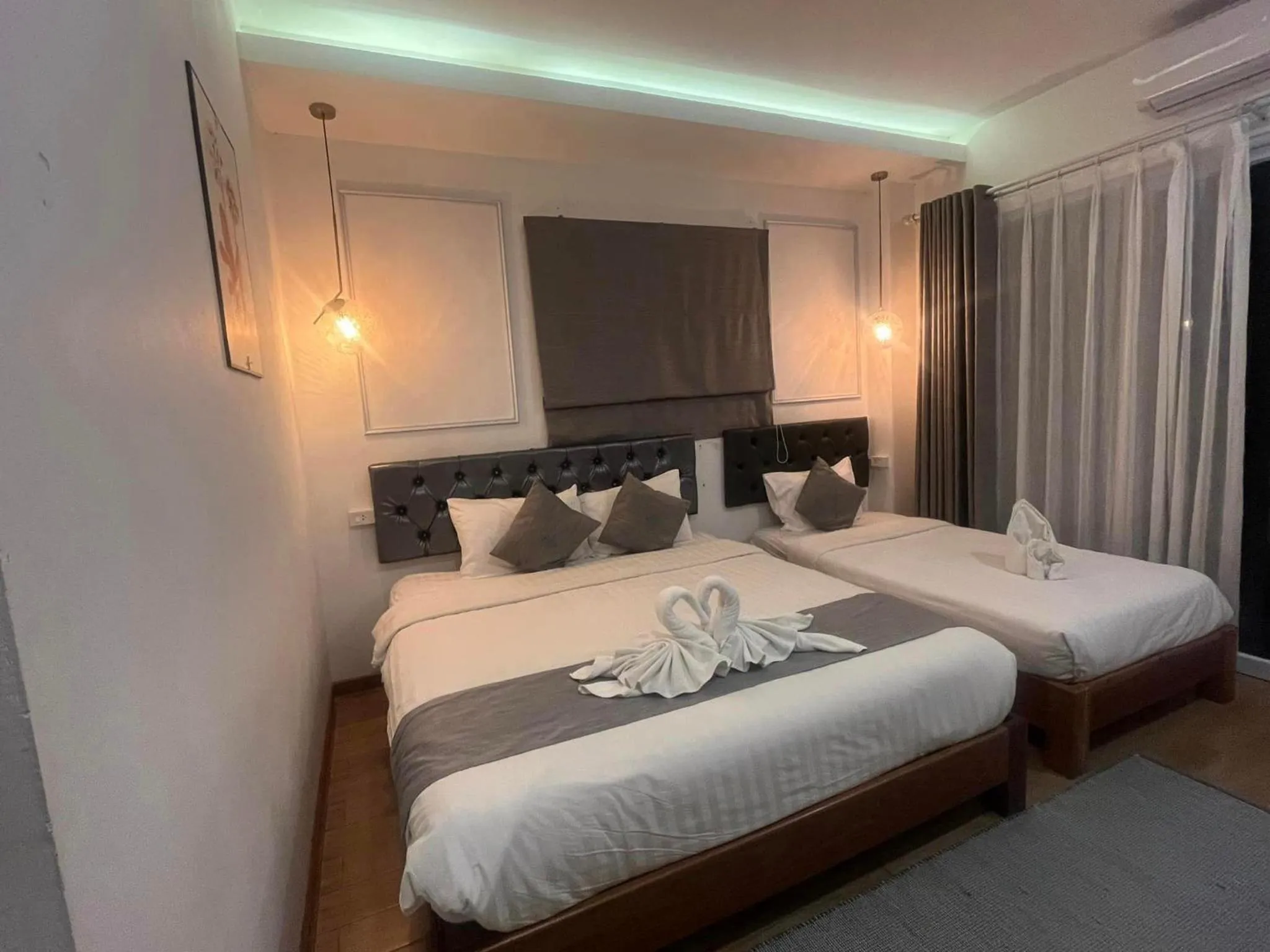 Bed in VangVieng Crystal Boutique Hotel