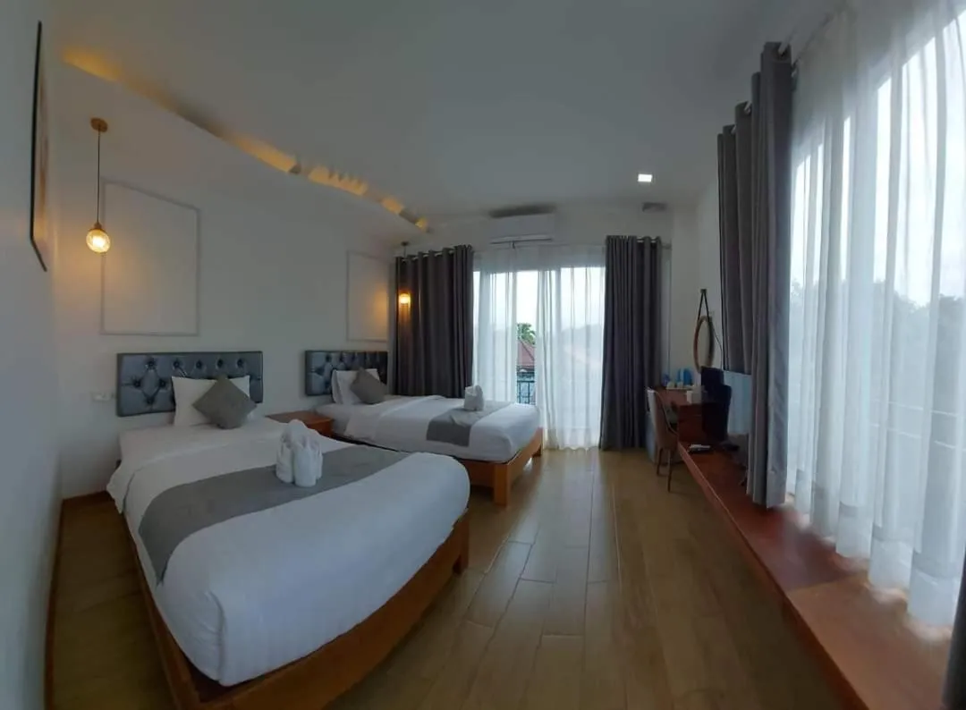 Bed in VangVieng Crystal Boutique Hotel