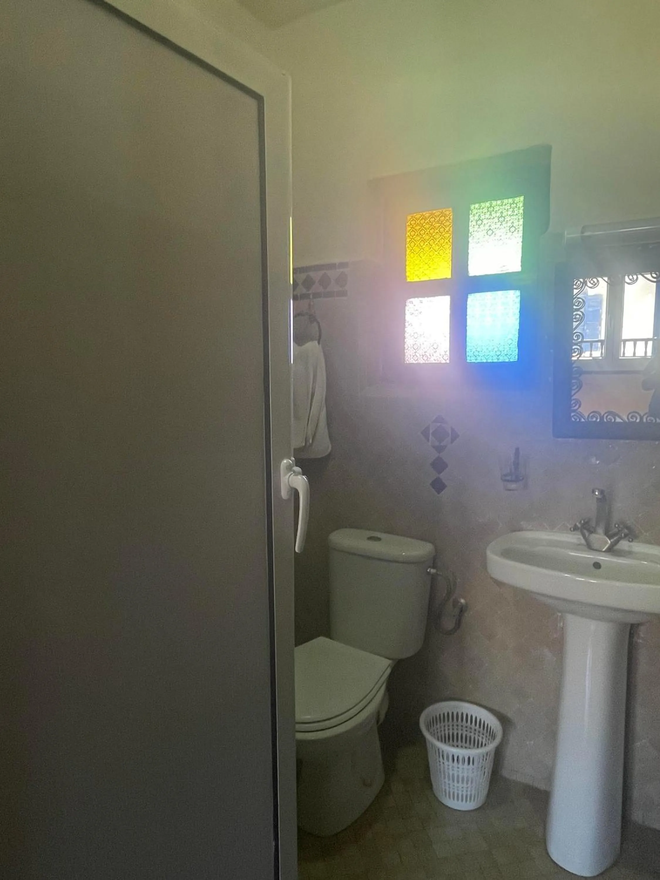 Shower in Riad Al Madina