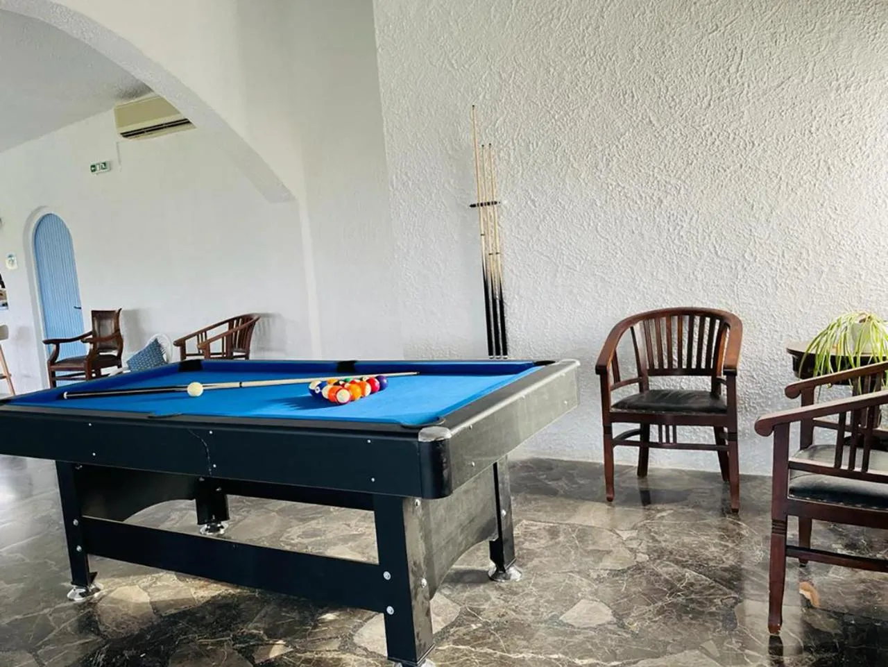 Billiard in Lassion Hotel