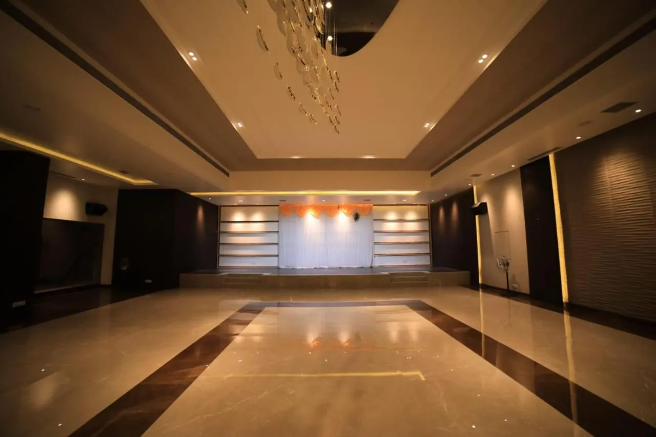 Meeting/conference room in Hotel Midland, Nanded
