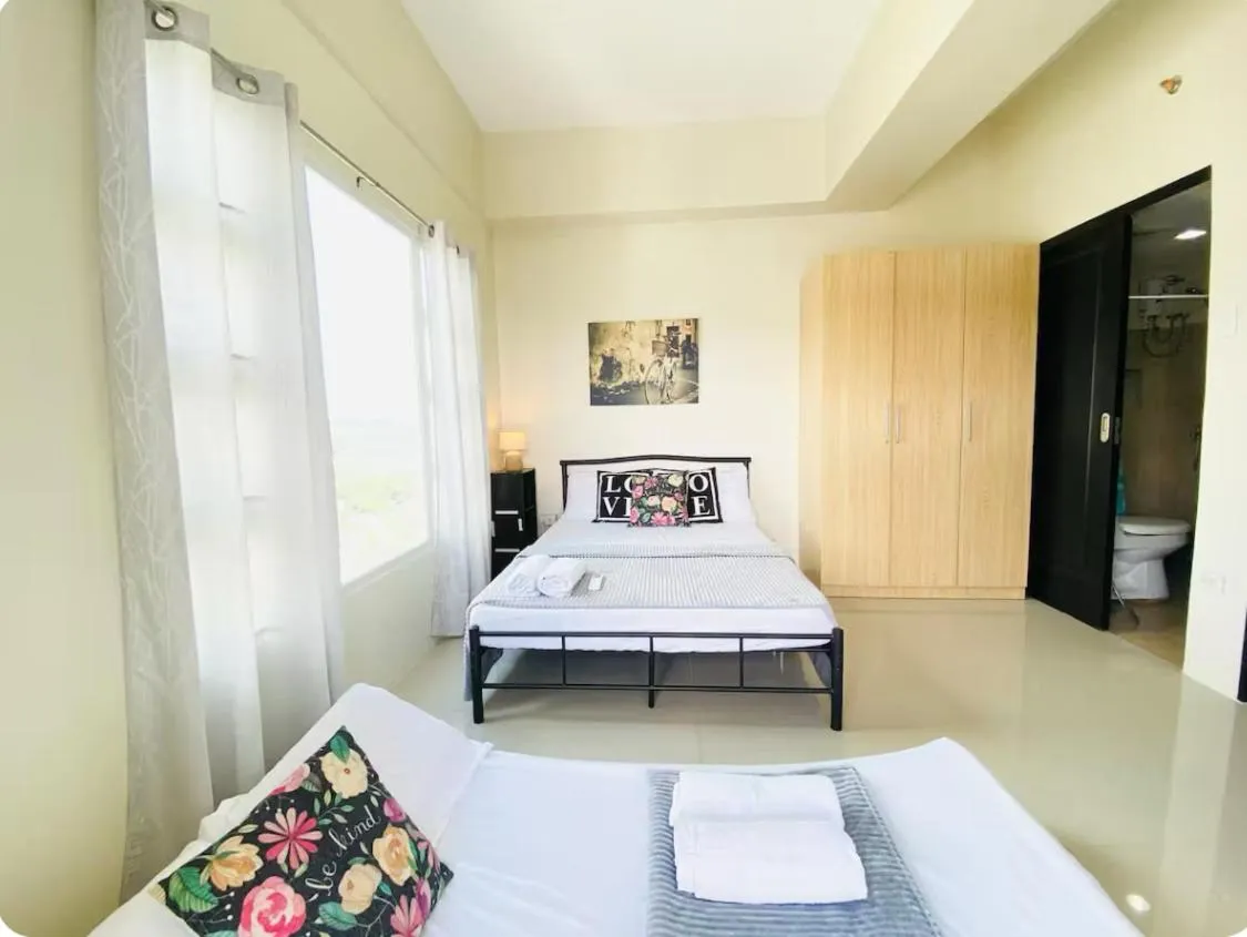Bed in Cebu One Pavillion Place by P&J