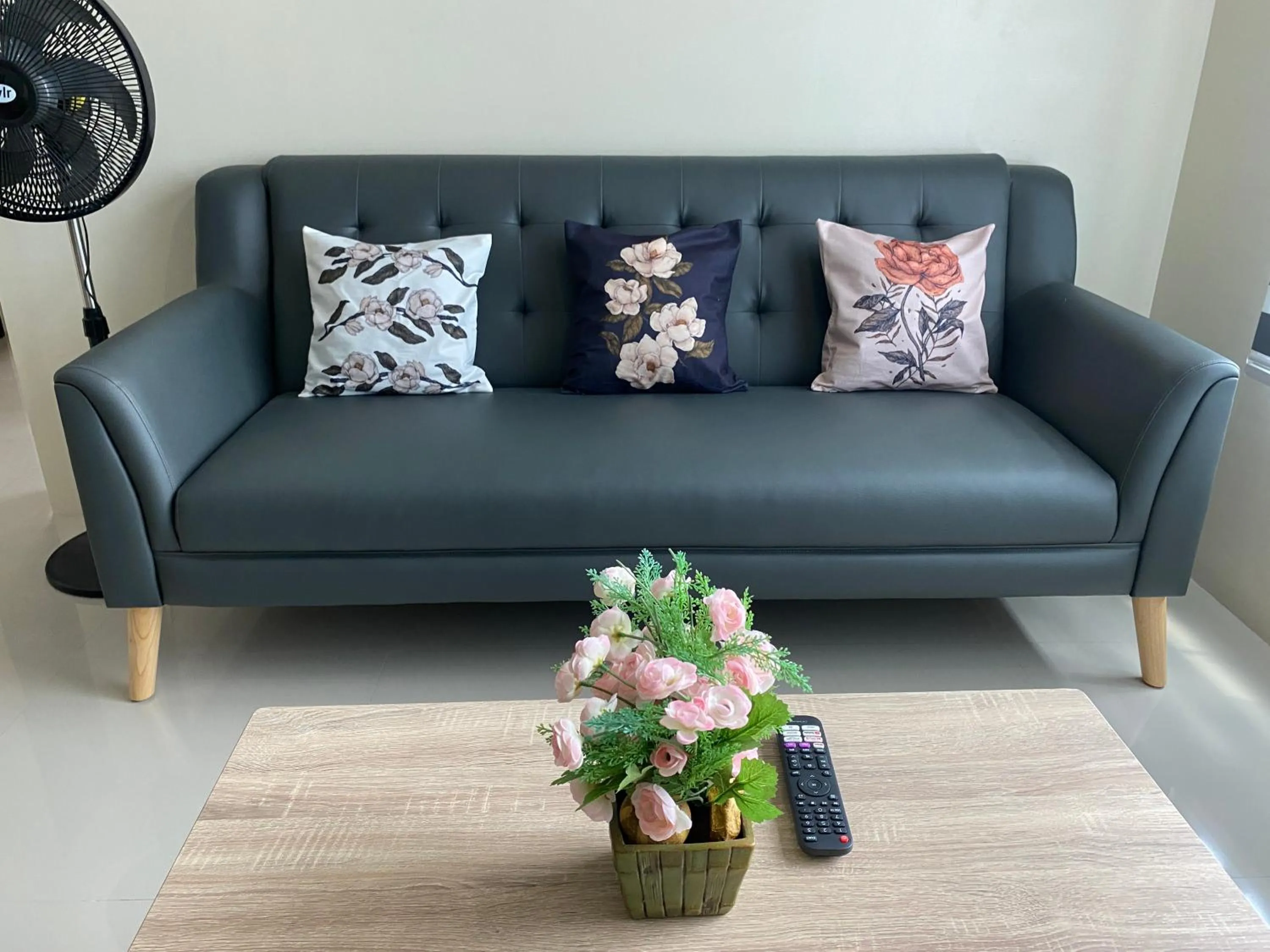 Cebu One Pavillion Place by P&J