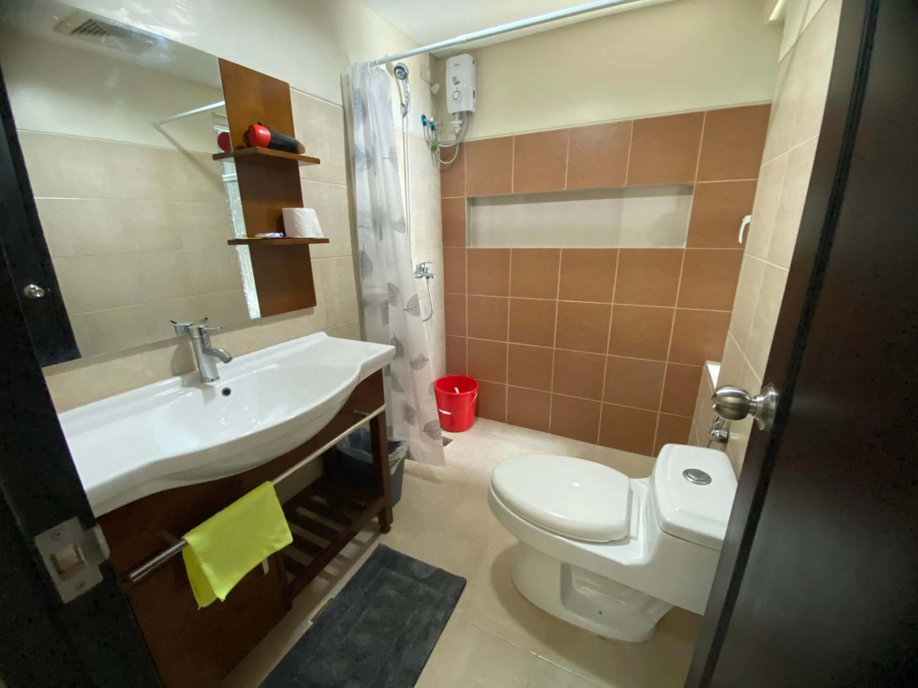 Cebu One Pavillion Place by P&J