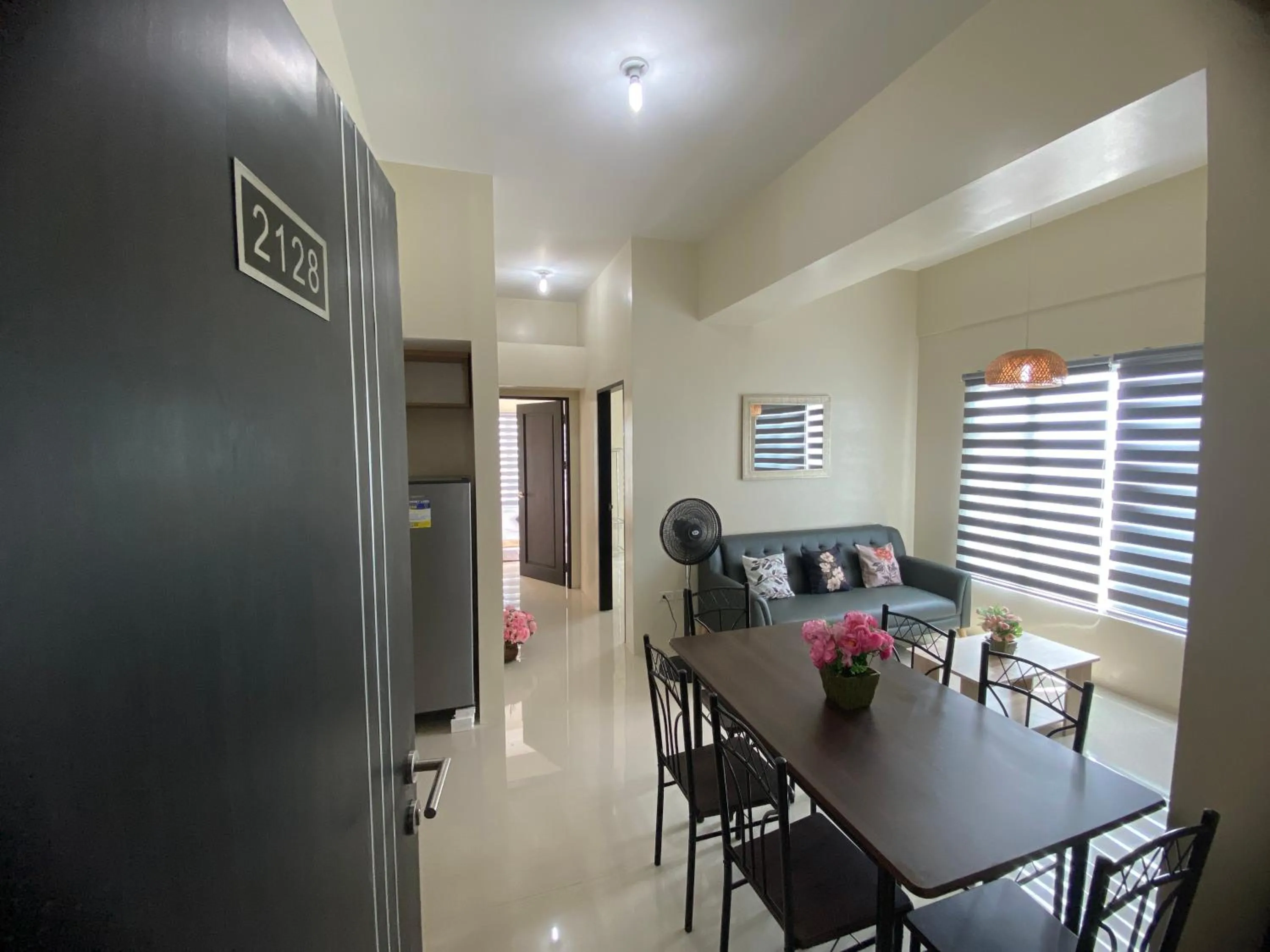 Cebu One Pavillion Place by P&J