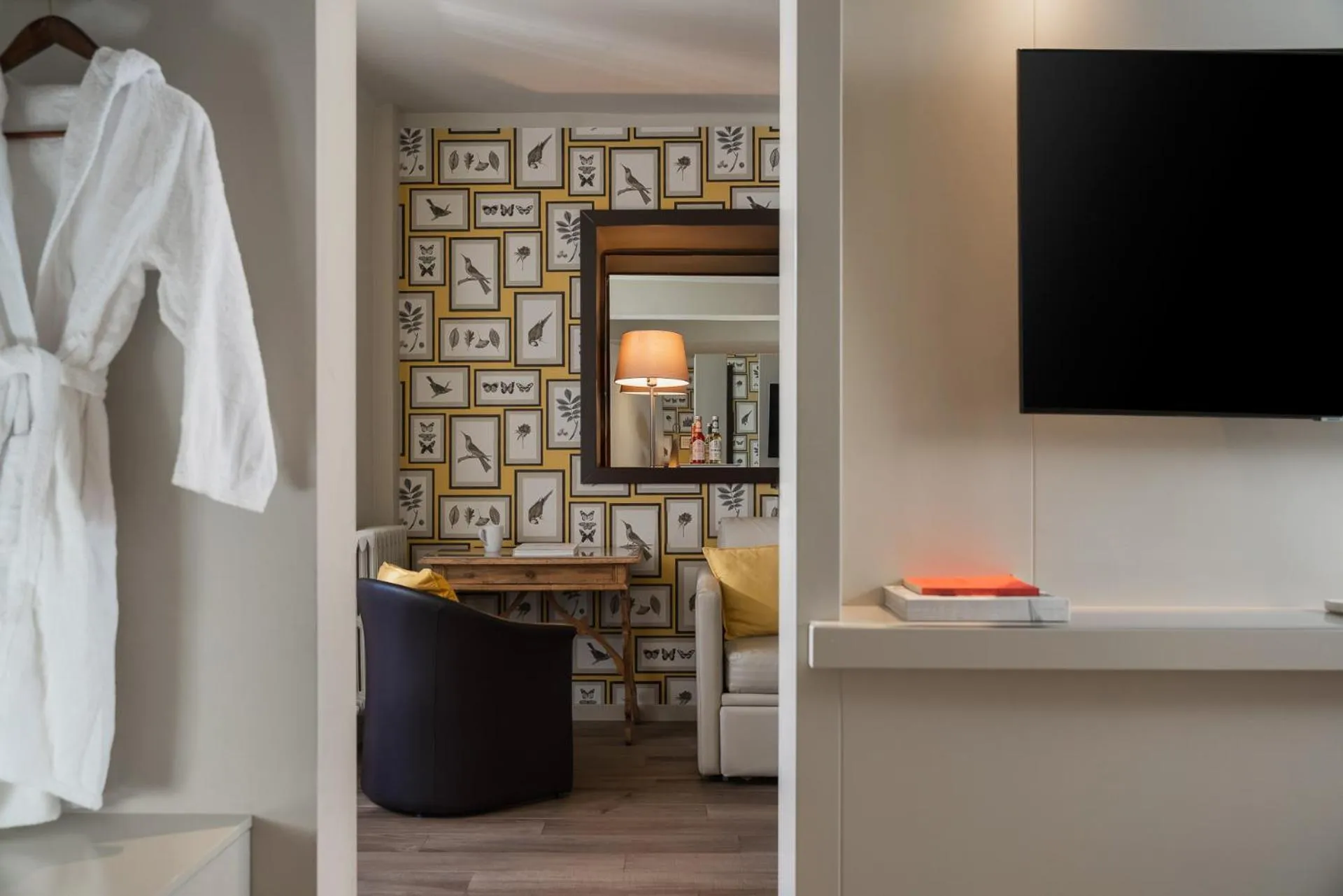 Bedroom in Hotel Titano