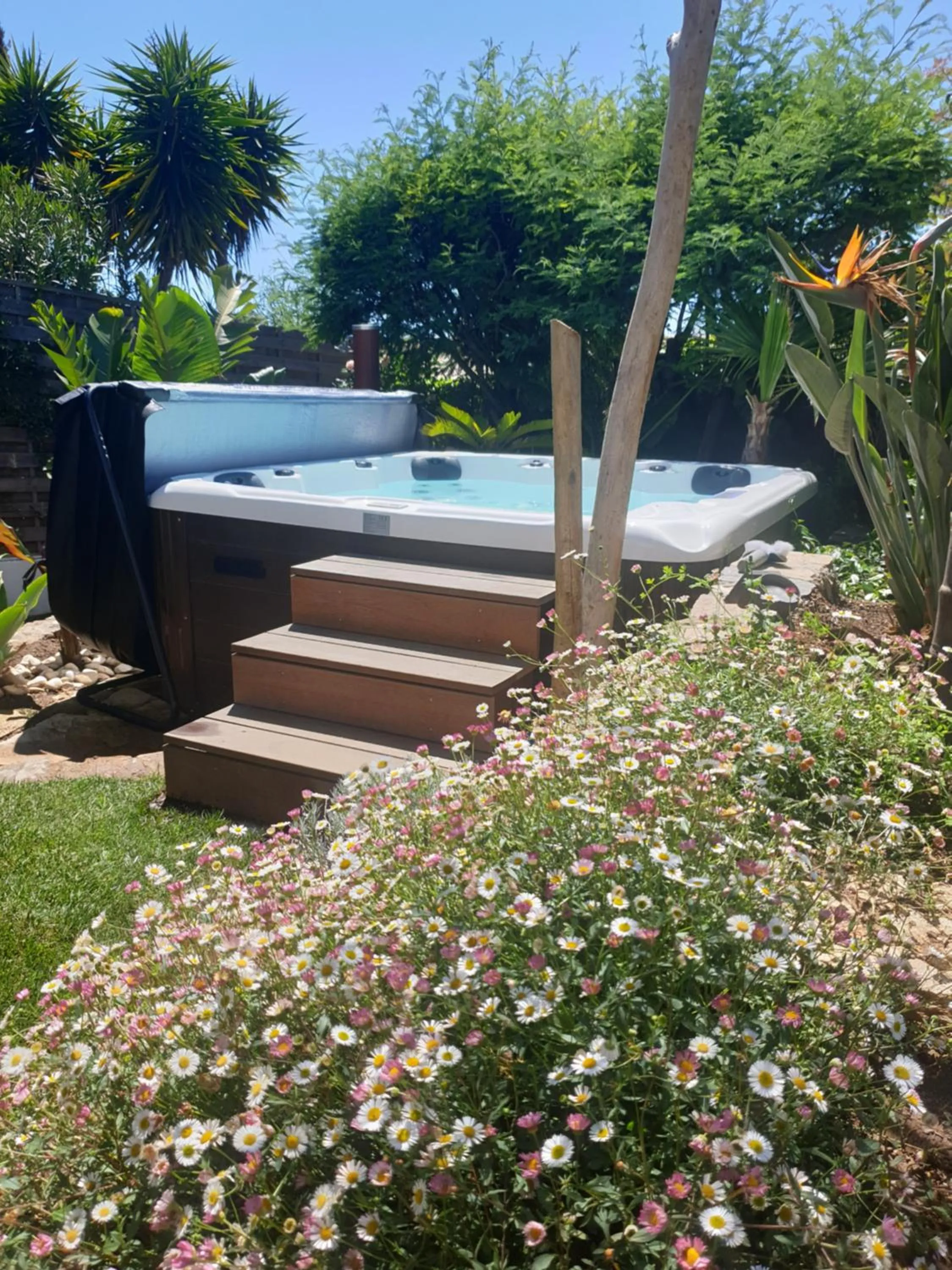 Villa Côté Mer, Provence style, near St Tropez