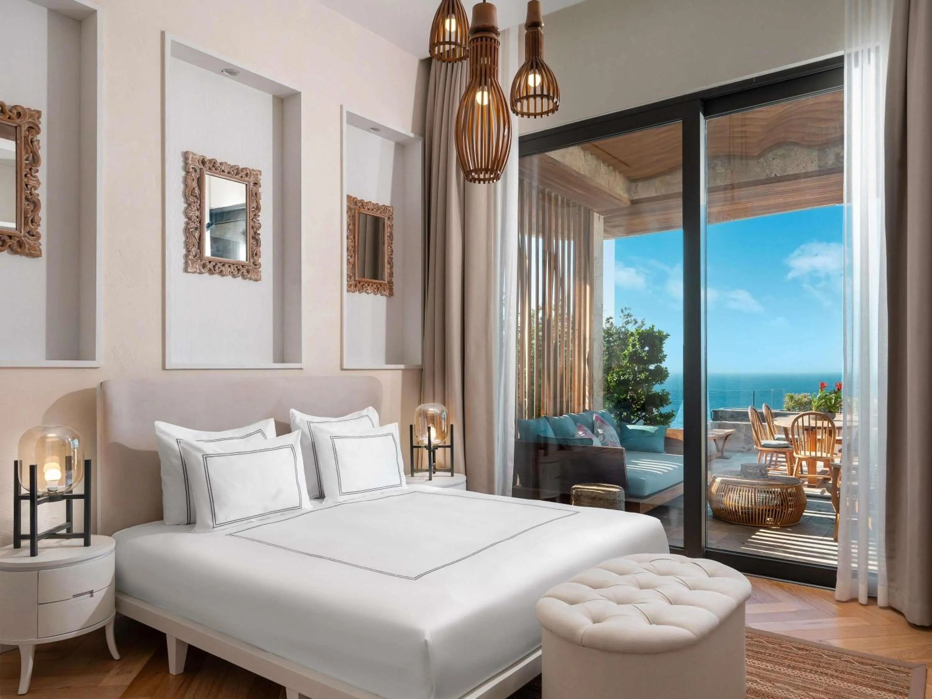 Photo of the whole room, Bed in Swissôtel Living Bodrum