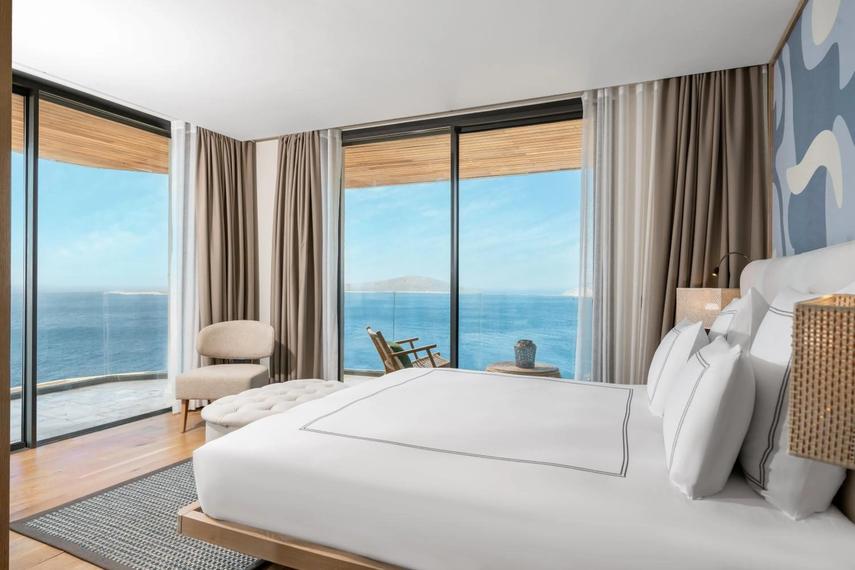 Bedroom, Bed in Swissôtel Living Bodrum