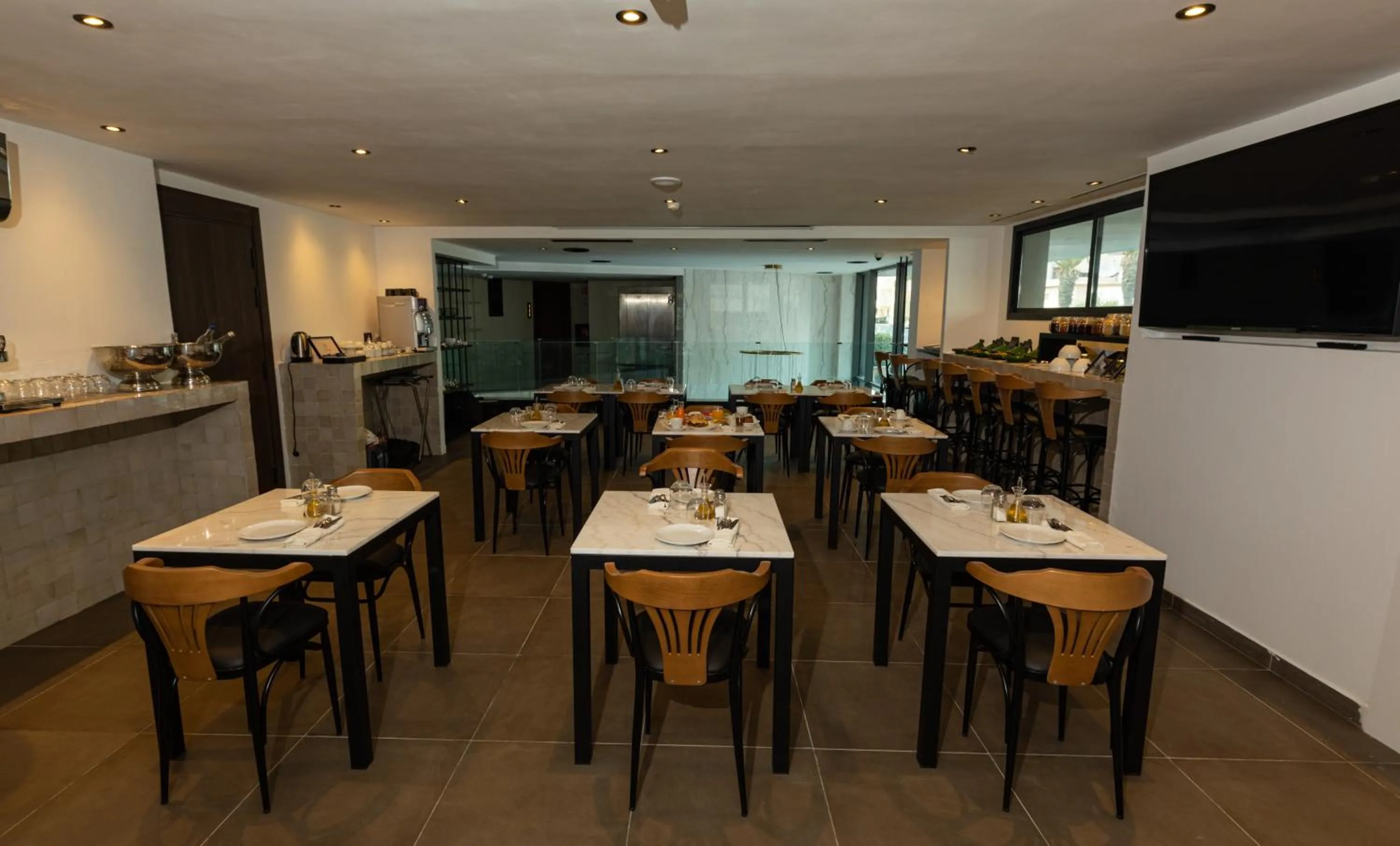 Restaurant/places to eat in JM Suites Hotel Eco-Friendly Casablanca