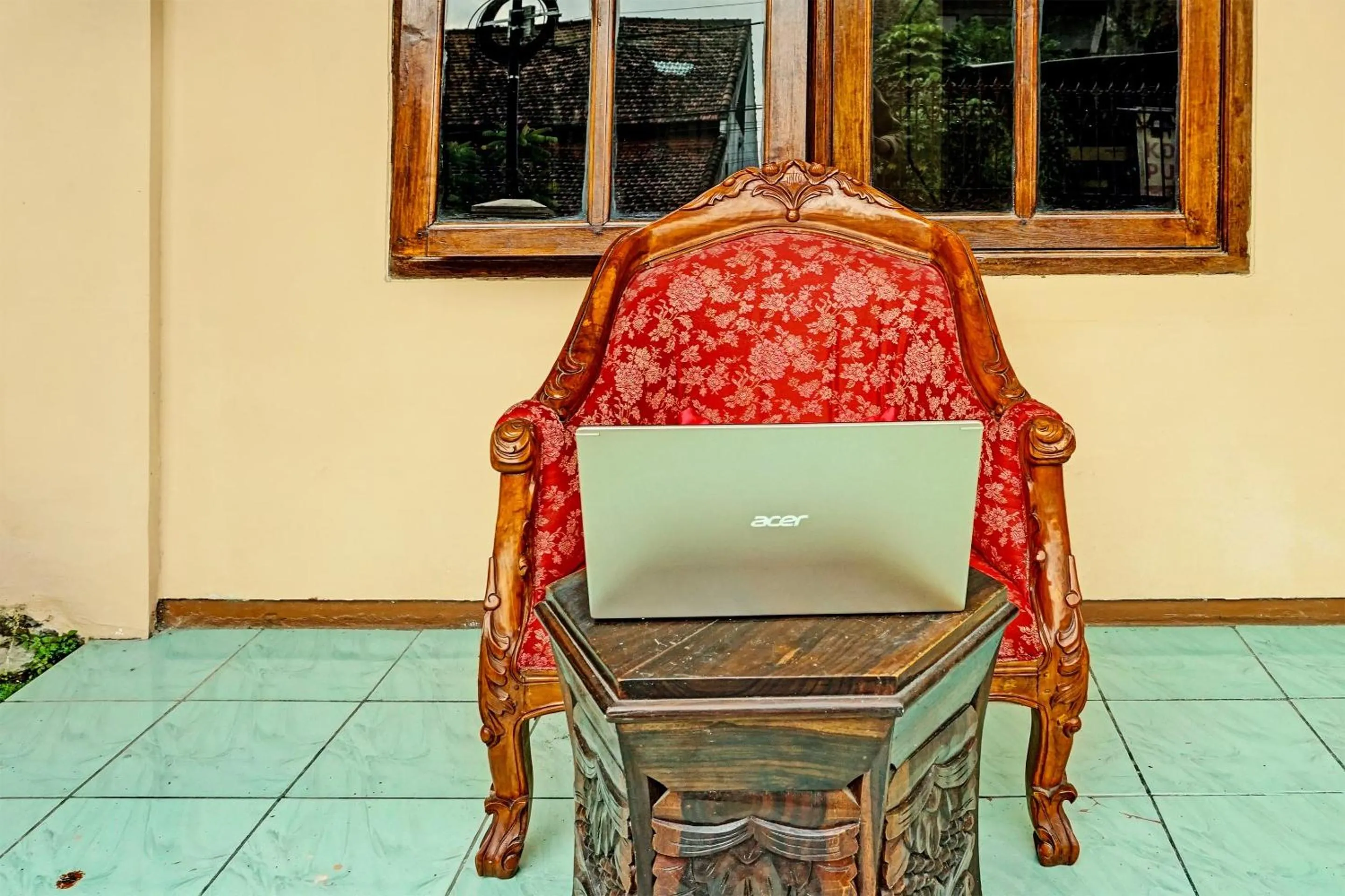 Lobby or reception in Hotel O Homestay Simpang Panji Suroso Syariah