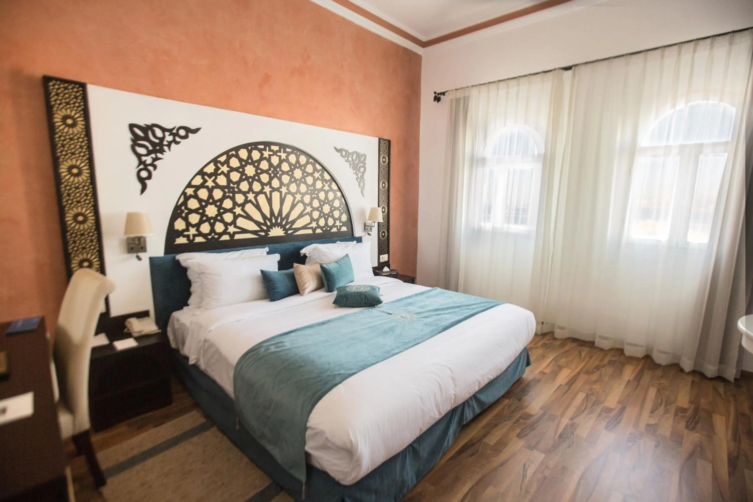 Bedroom, Bed in El Minzah Hotel