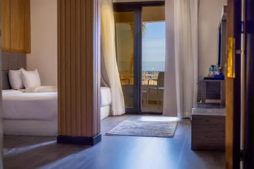 Helnan Hotel - Port Fouad