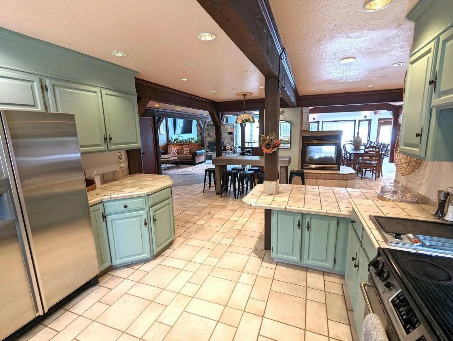 Cityside Big Mountain Lodge