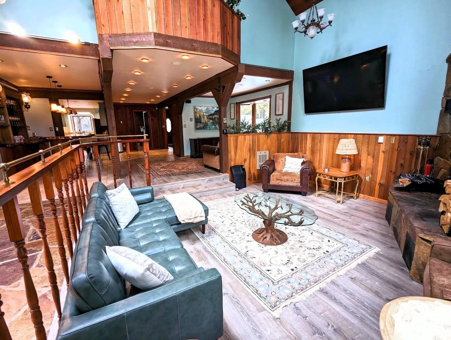 Cityside Big Mountain Lodge