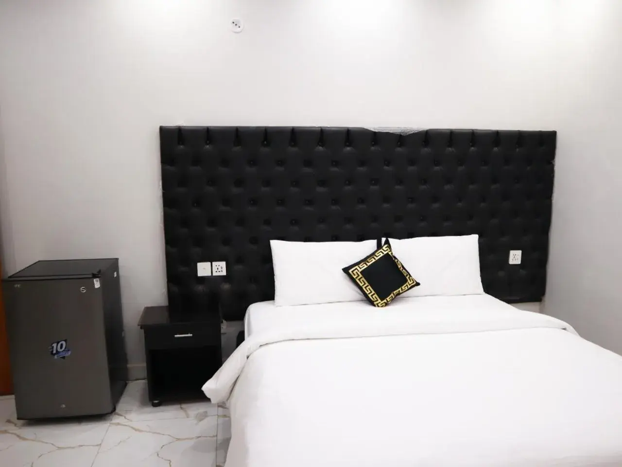 Deluxe Triple Room in Hotel Orange One Deluxe Triple Room in Hotel Orange One