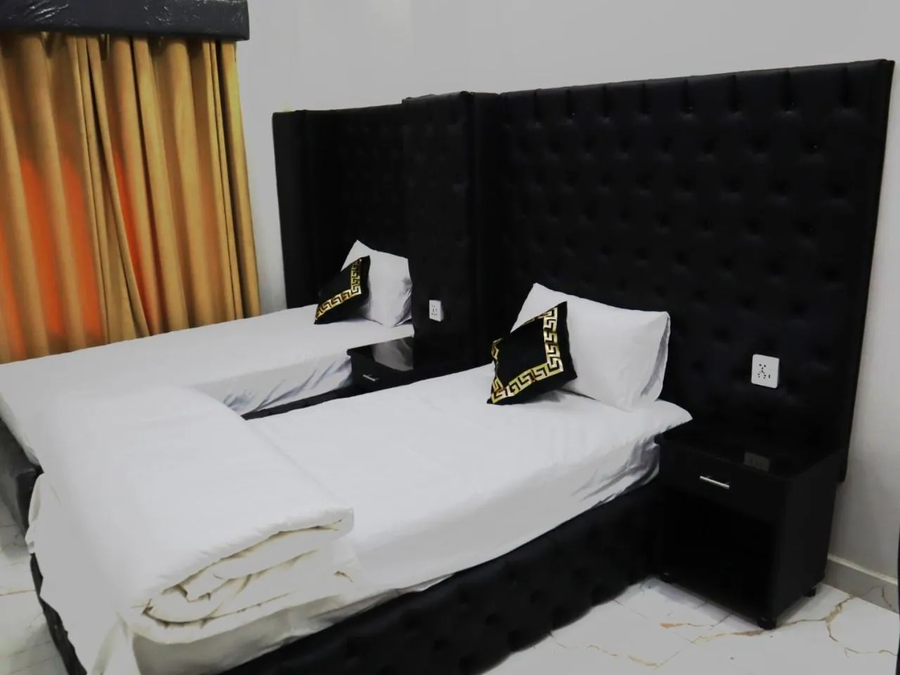 Photo of the whole room, Bed in Hotel Orange One