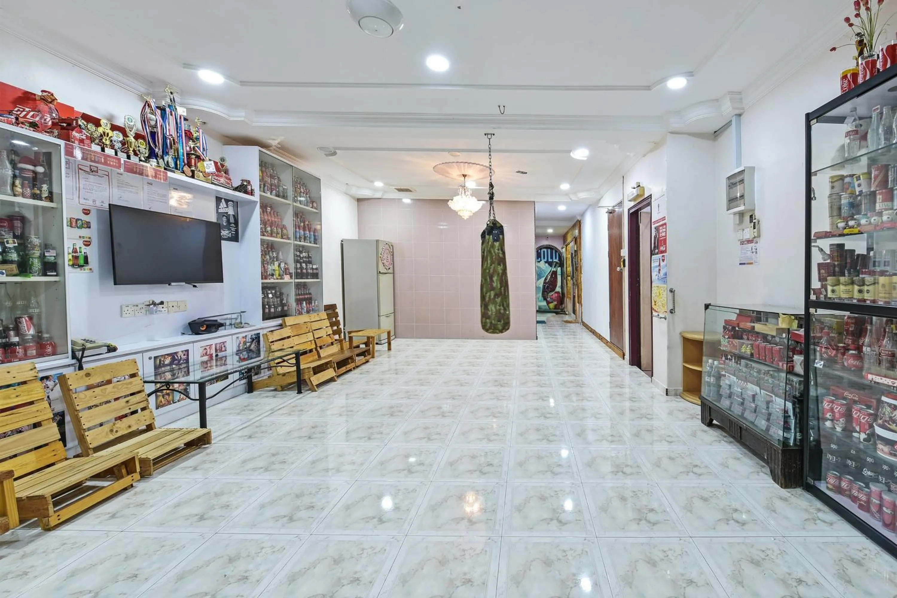 Lobby or reception in Hotel O Coke Guest House