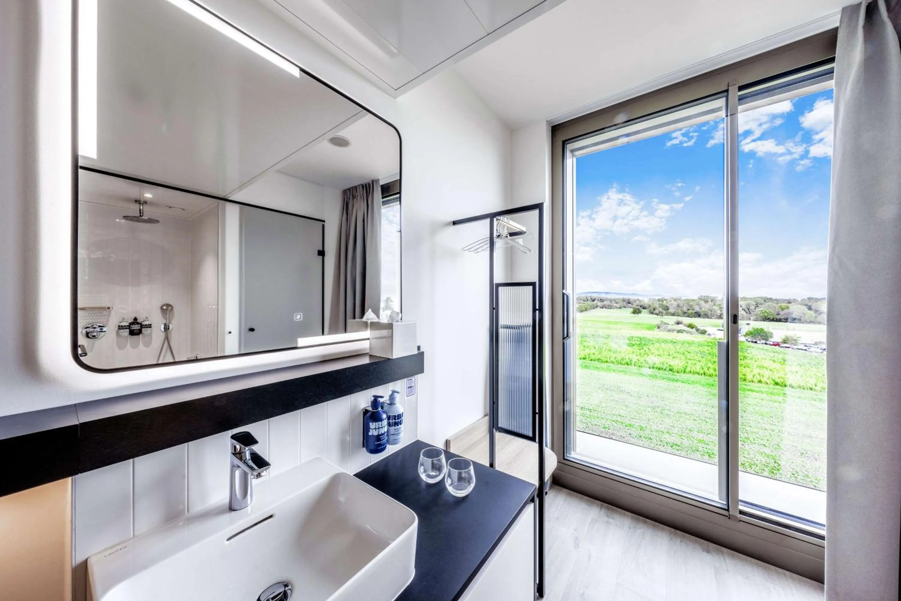 Bedroom in YOTEL Geneva Lake