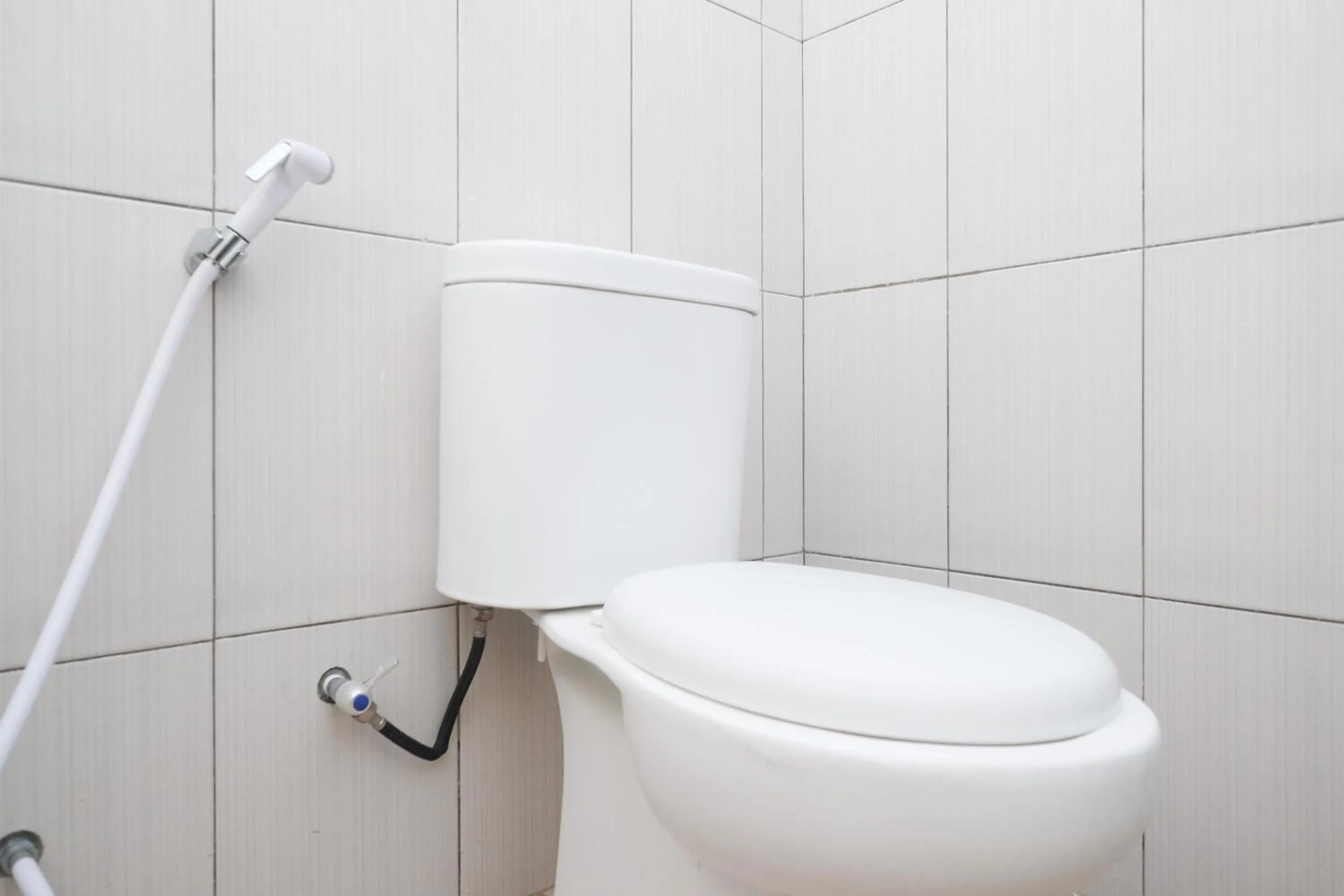 Bathroom in Urbanview Syariah Wisma Nabil Solo