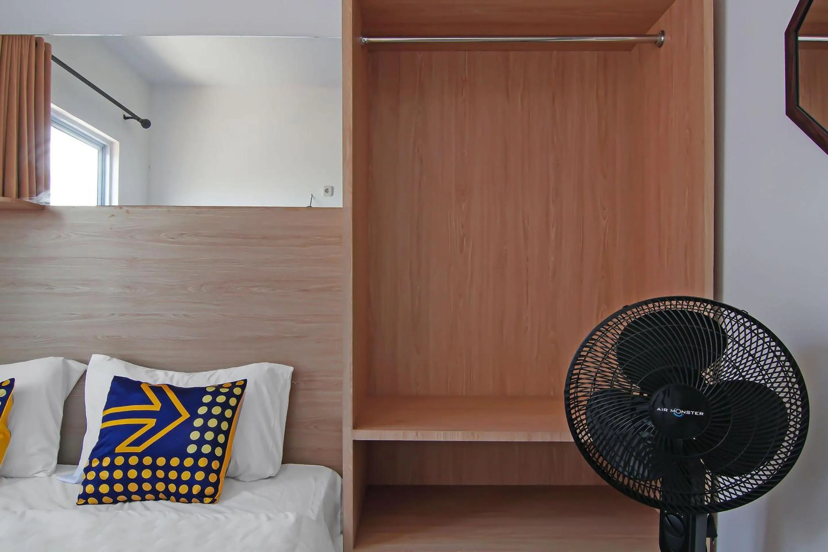 Bedroom in Hotel O Pondok Melati Syariah