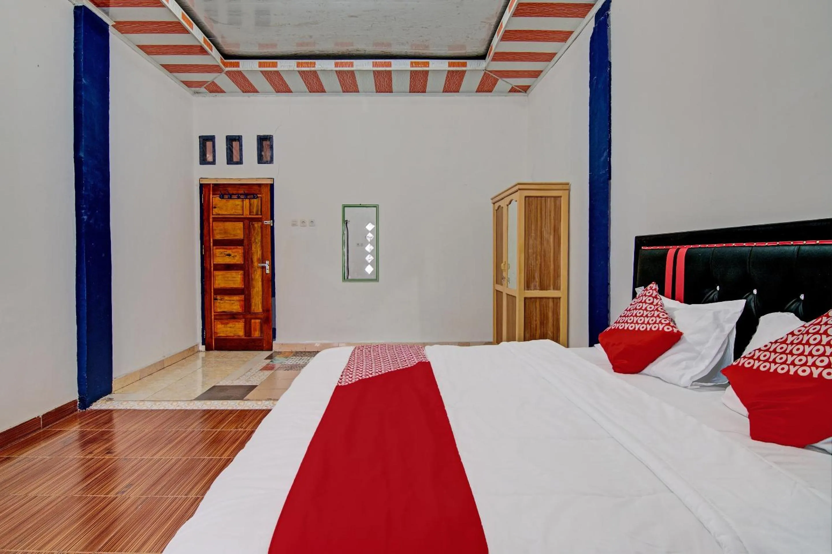 Bedroom, Bed in Hotel O Hadhilfa Homestay Syariah Near Nowwa Cafe