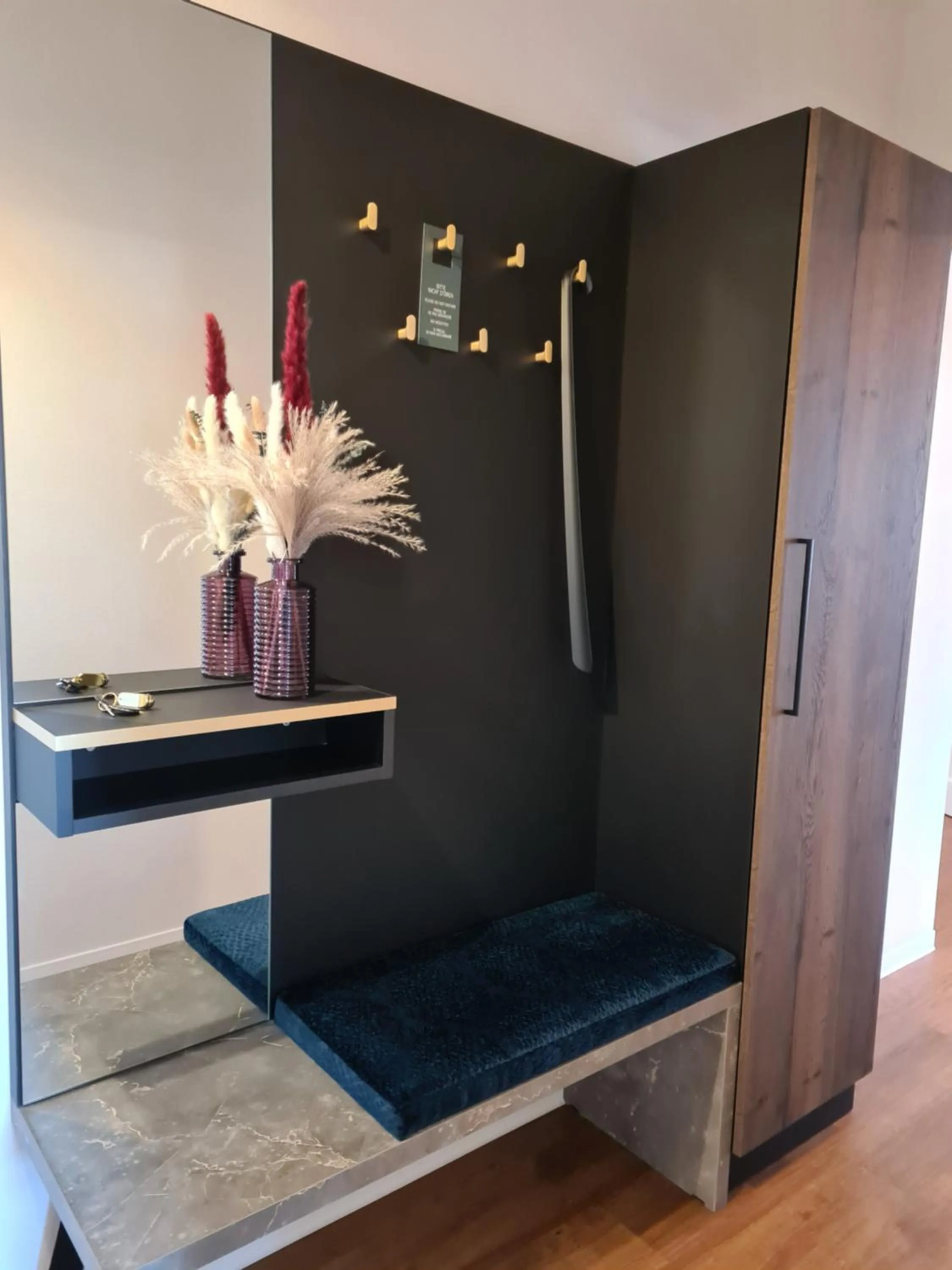 Staff in Residence Black Eagle Lubmin Strand