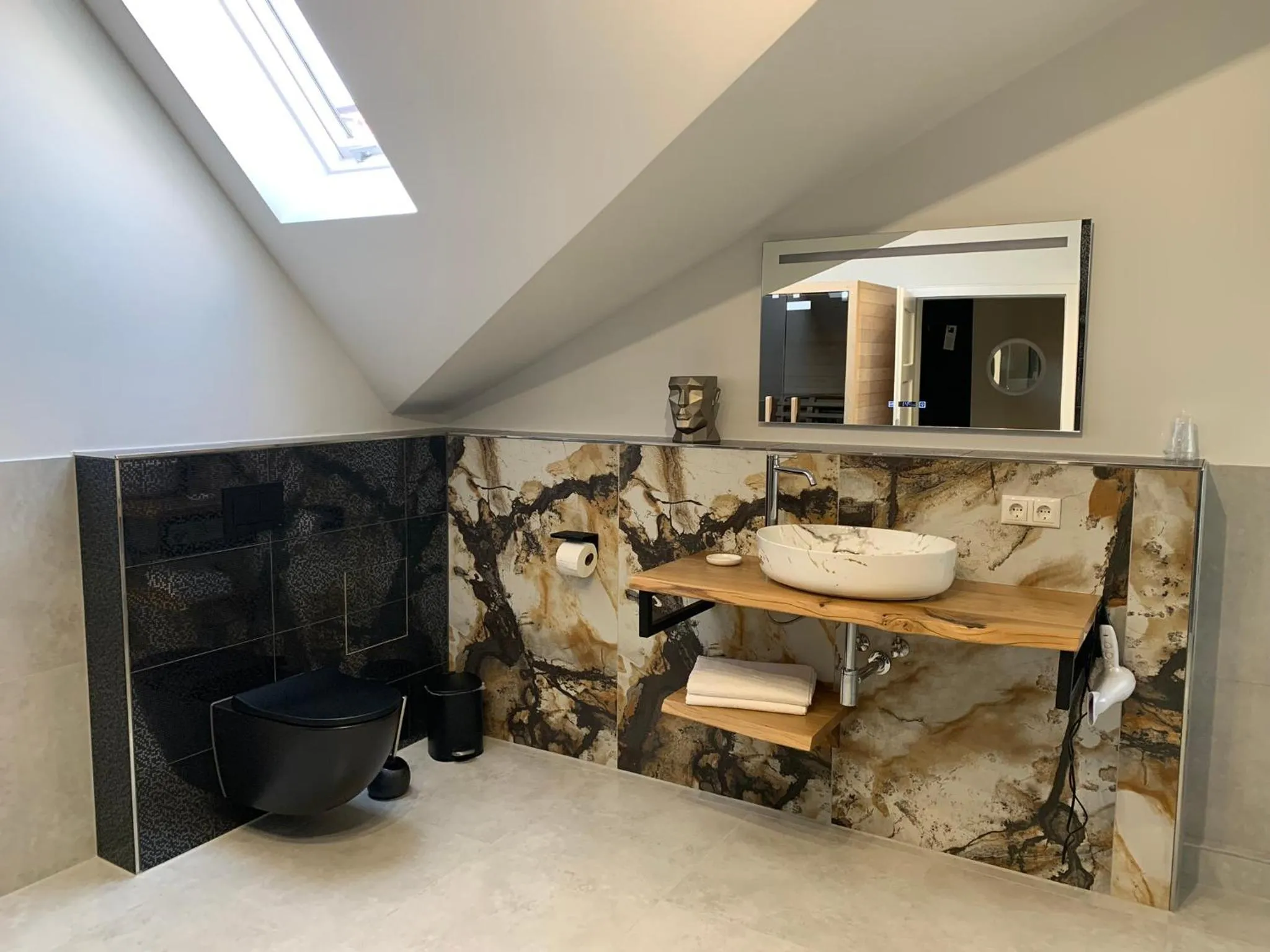 Bathroom in Residence Black Eagle Lubmin Strand