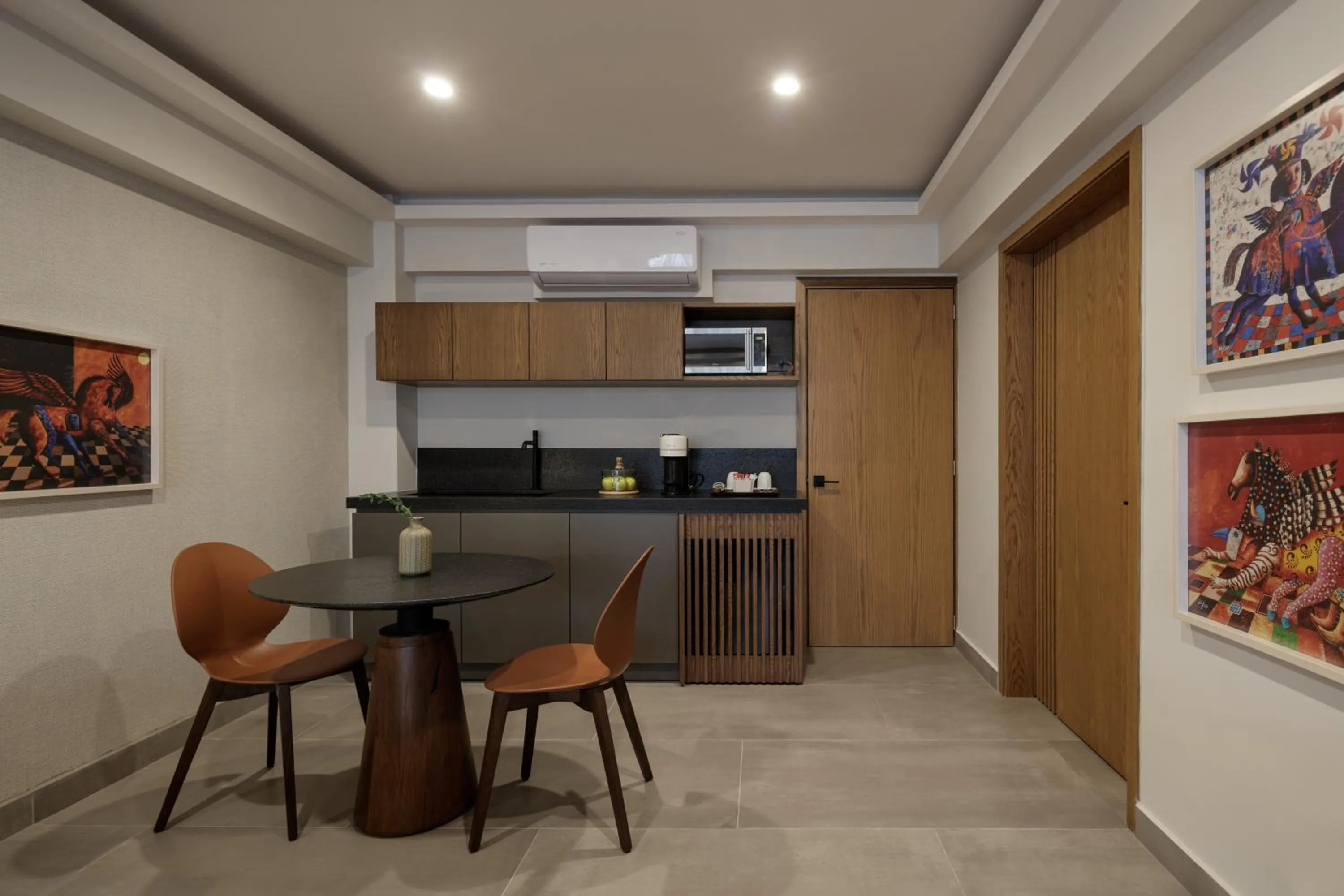 Kitchen or kitchenette in Origen 438 Luxury Boutique Hotel