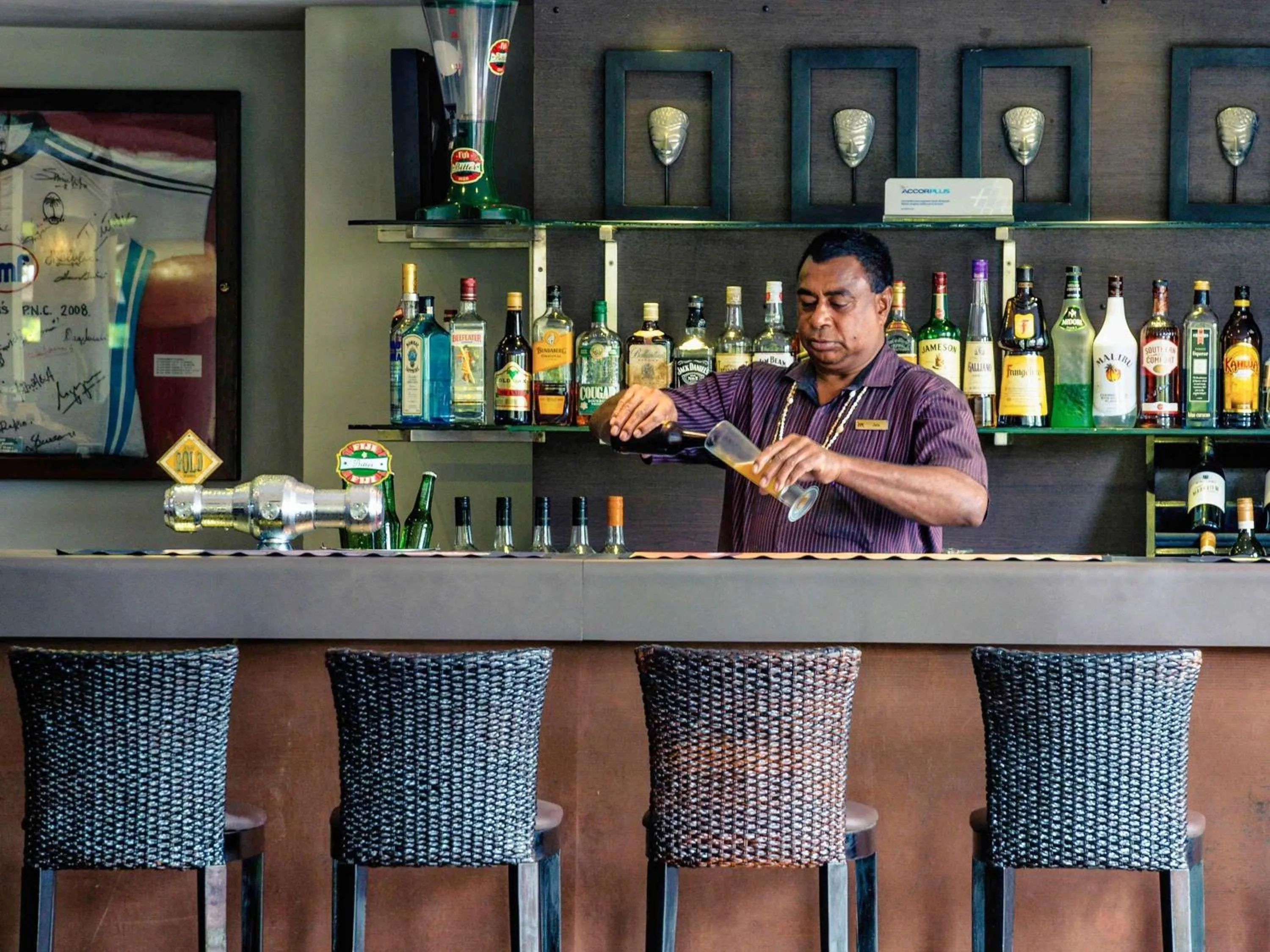 Lounge or bar in Mercure Nadi