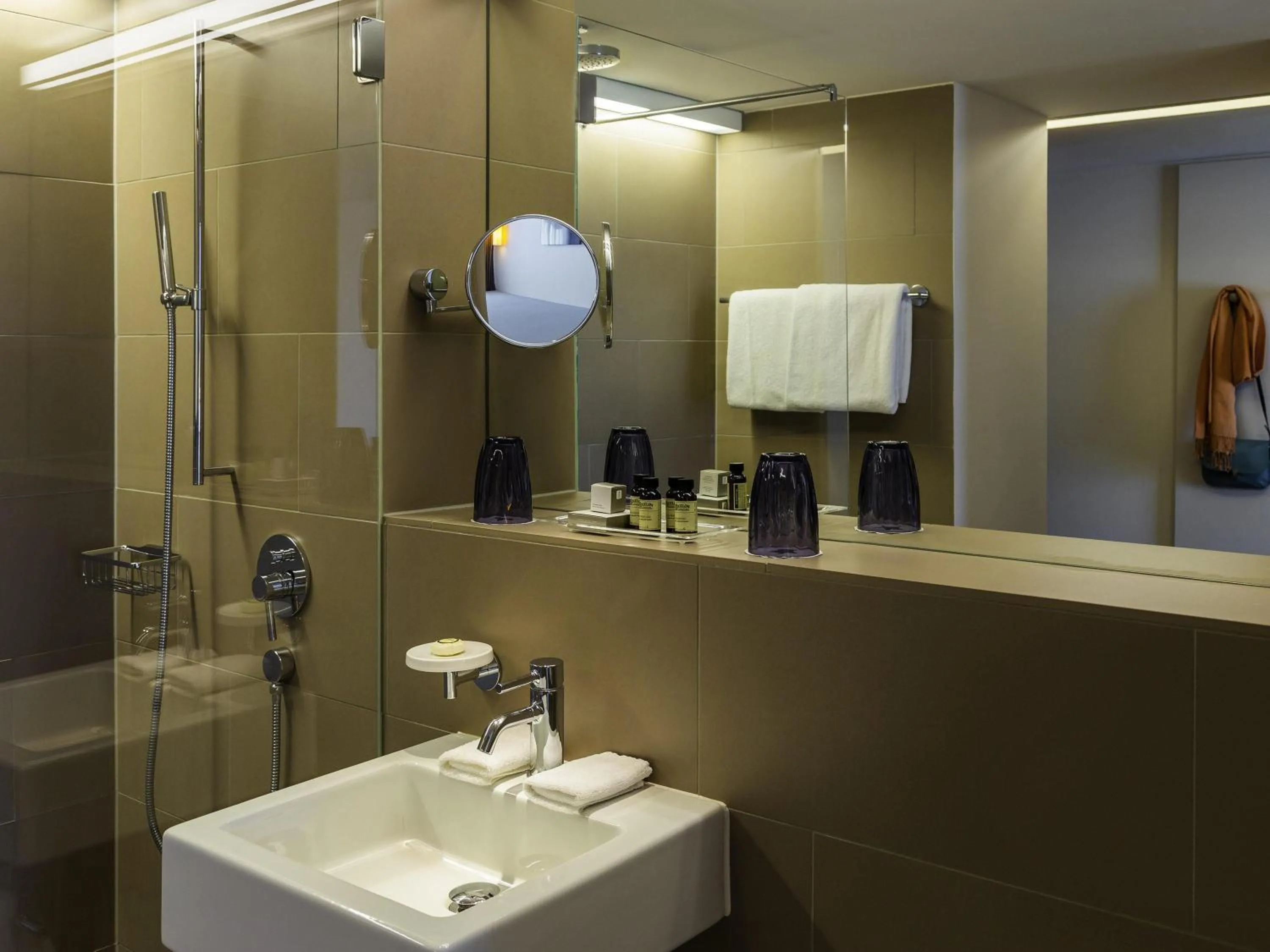 Bedroom in Pullman Basel Europe